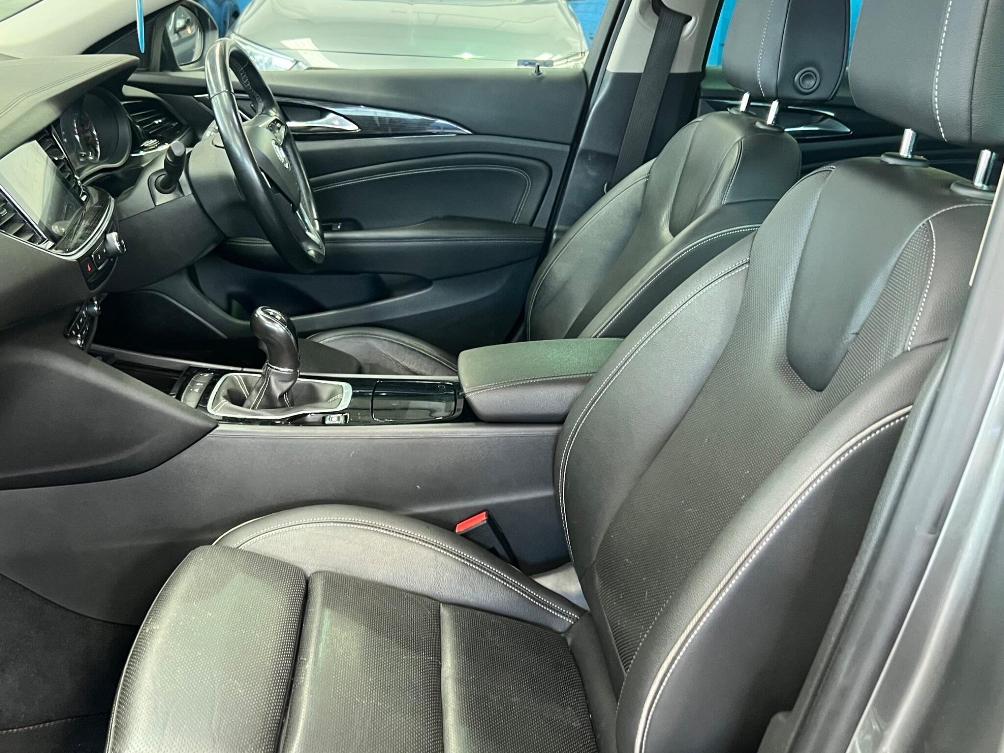 Vauxhall Insignia - Image 29