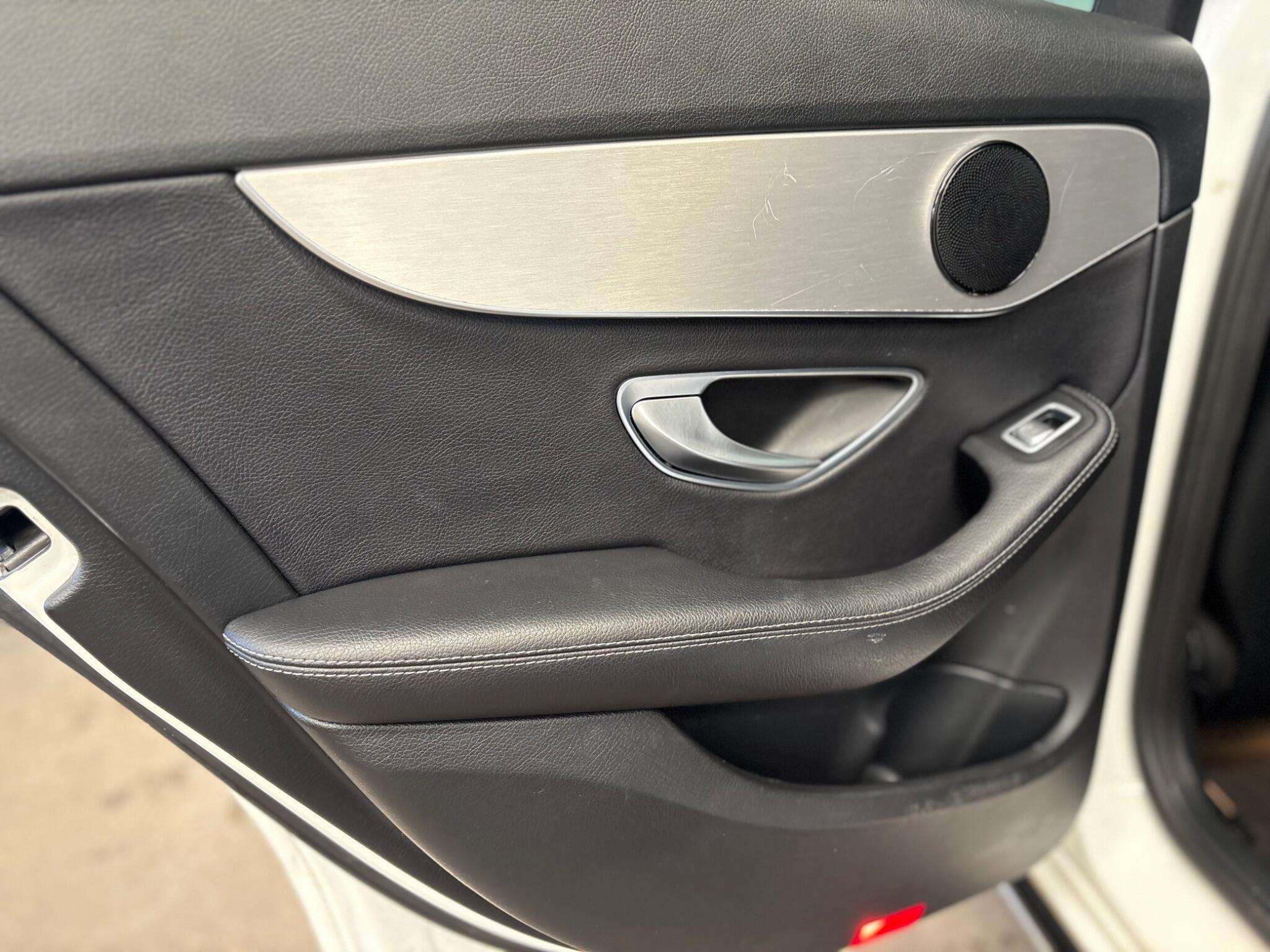 Mercedes C Class - Image 20