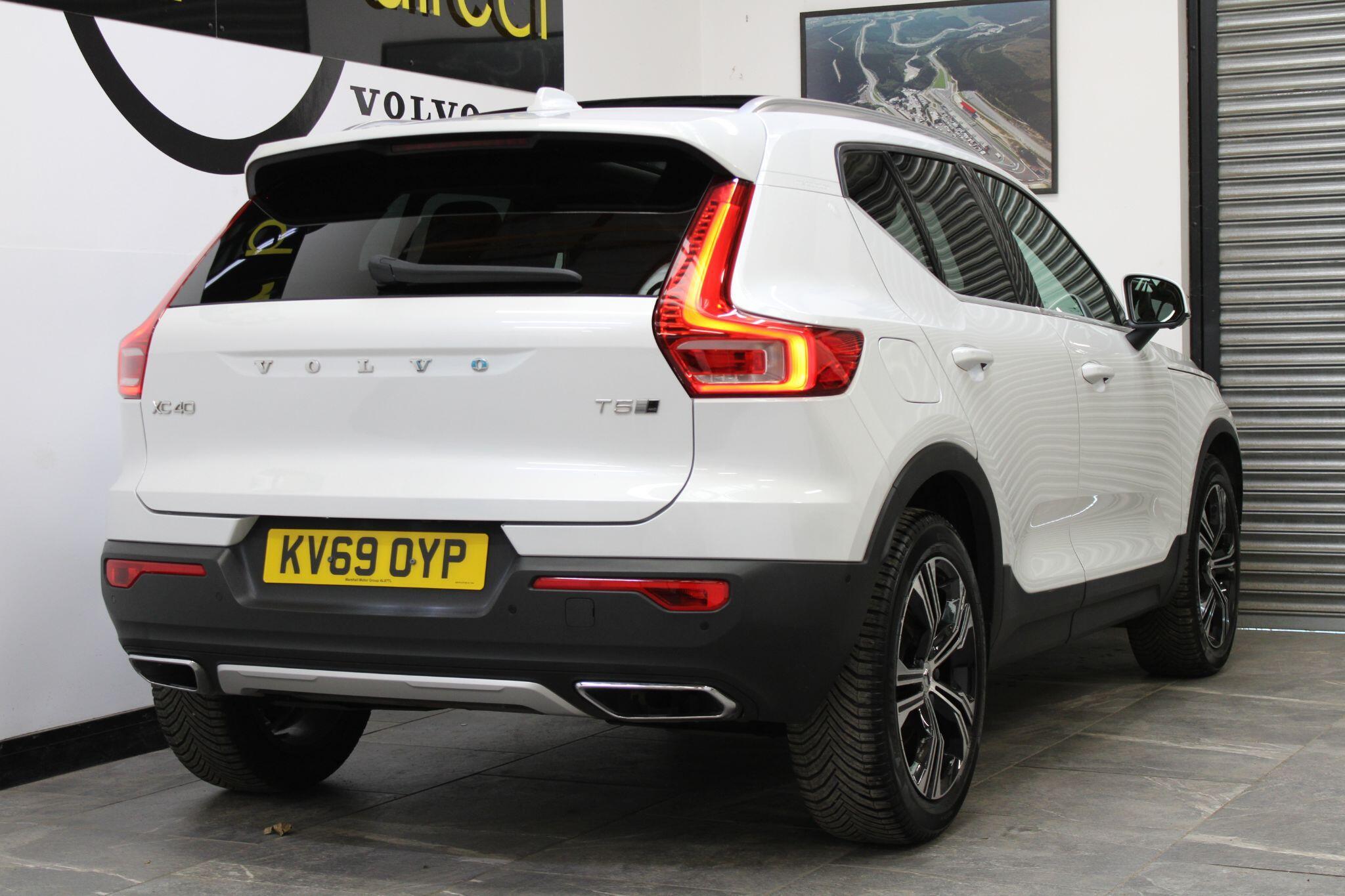Volvo XC40 - Image 10