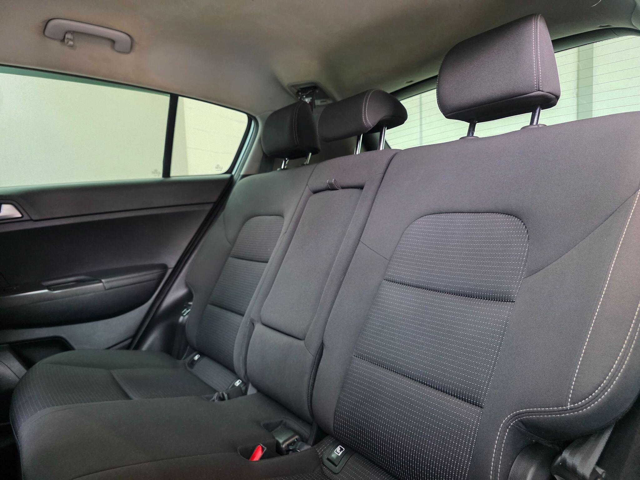 Kia Sportage - Image 30
