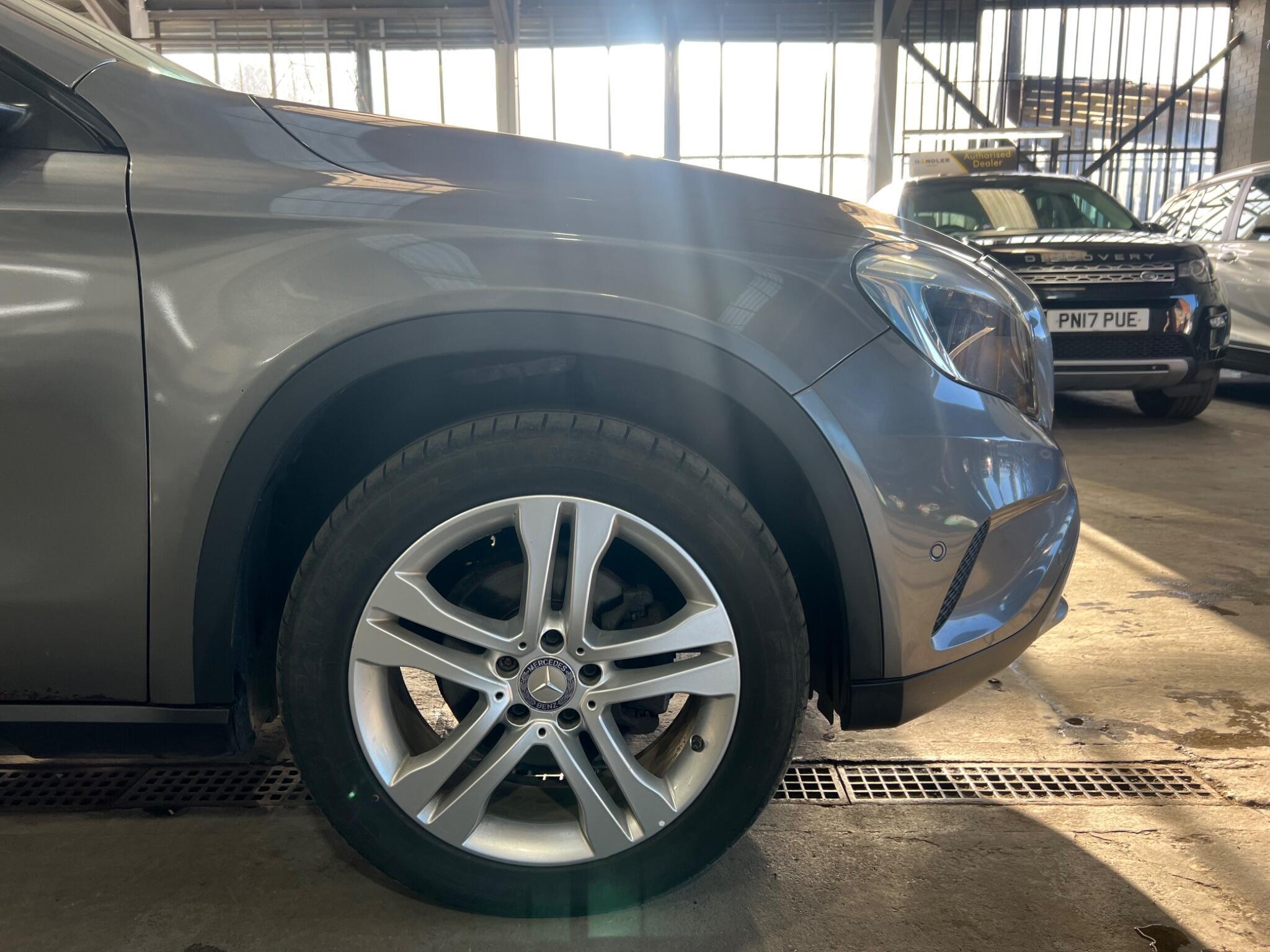 Mercedes GLA - Image 20