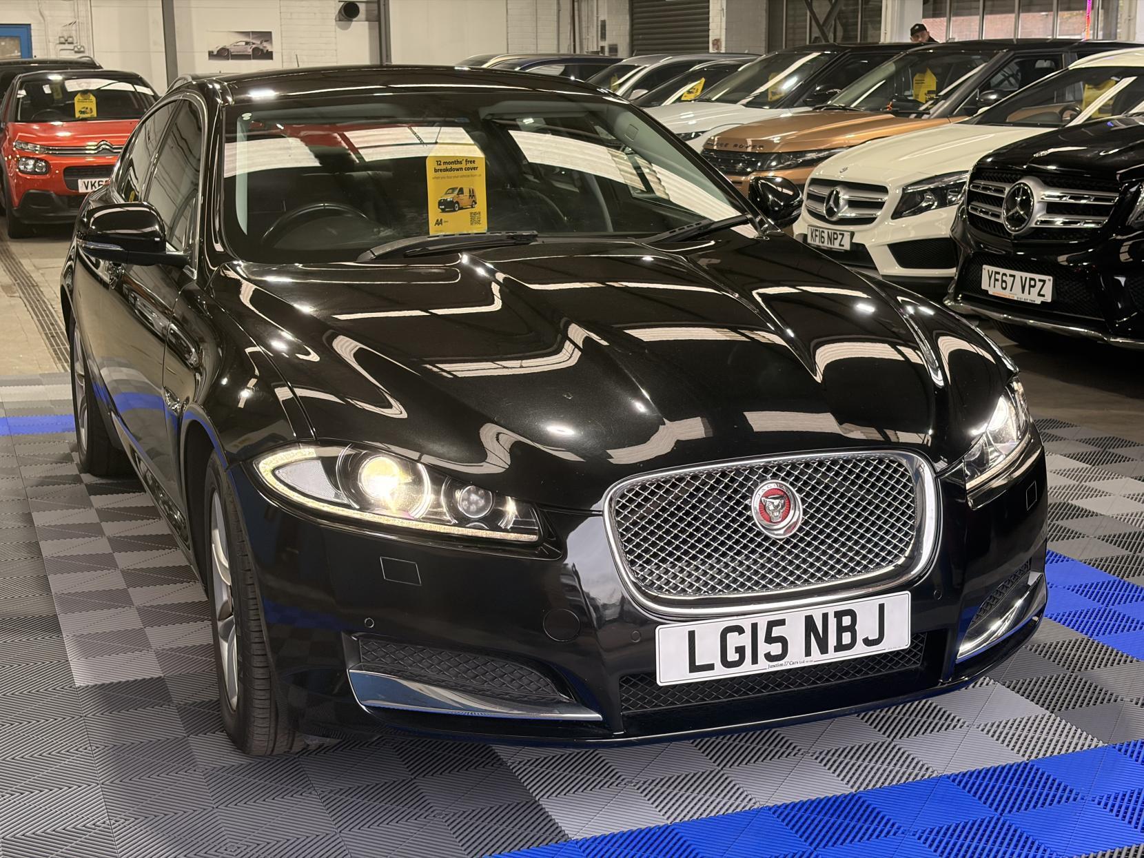 Jaguar XF - Image 2