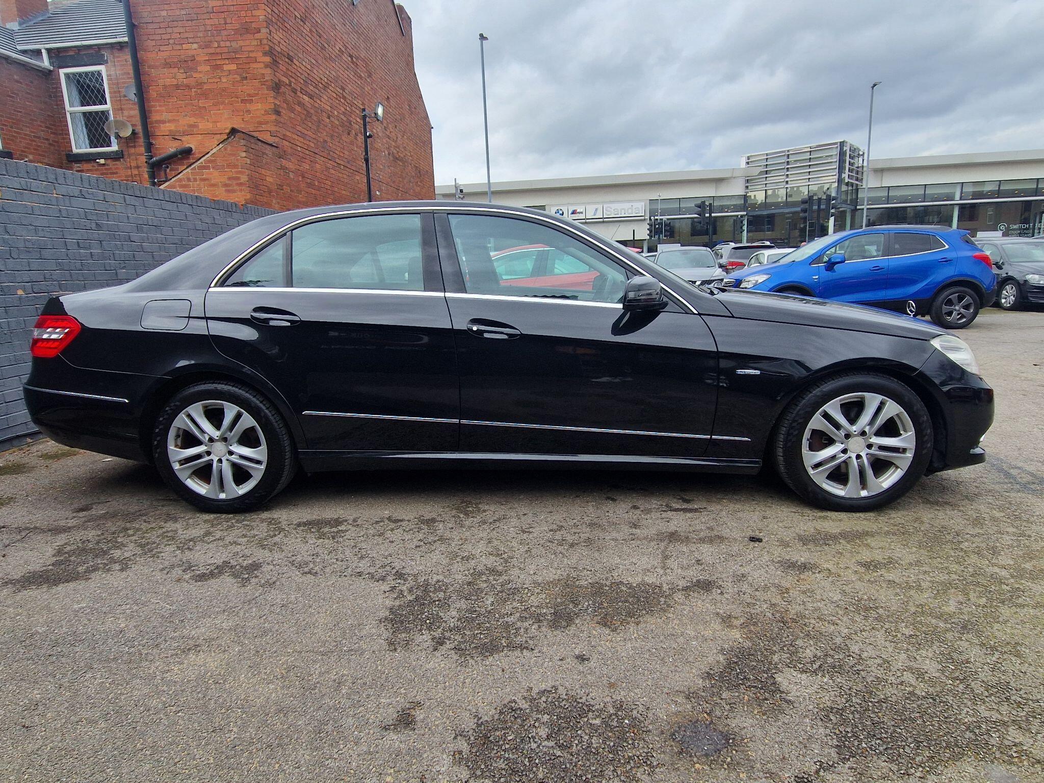 Mercedes E Class - Image 22