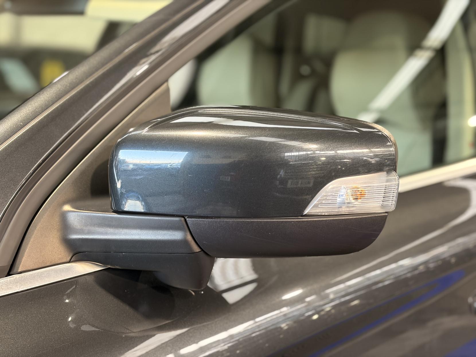 Volvo XC60 - Image 16