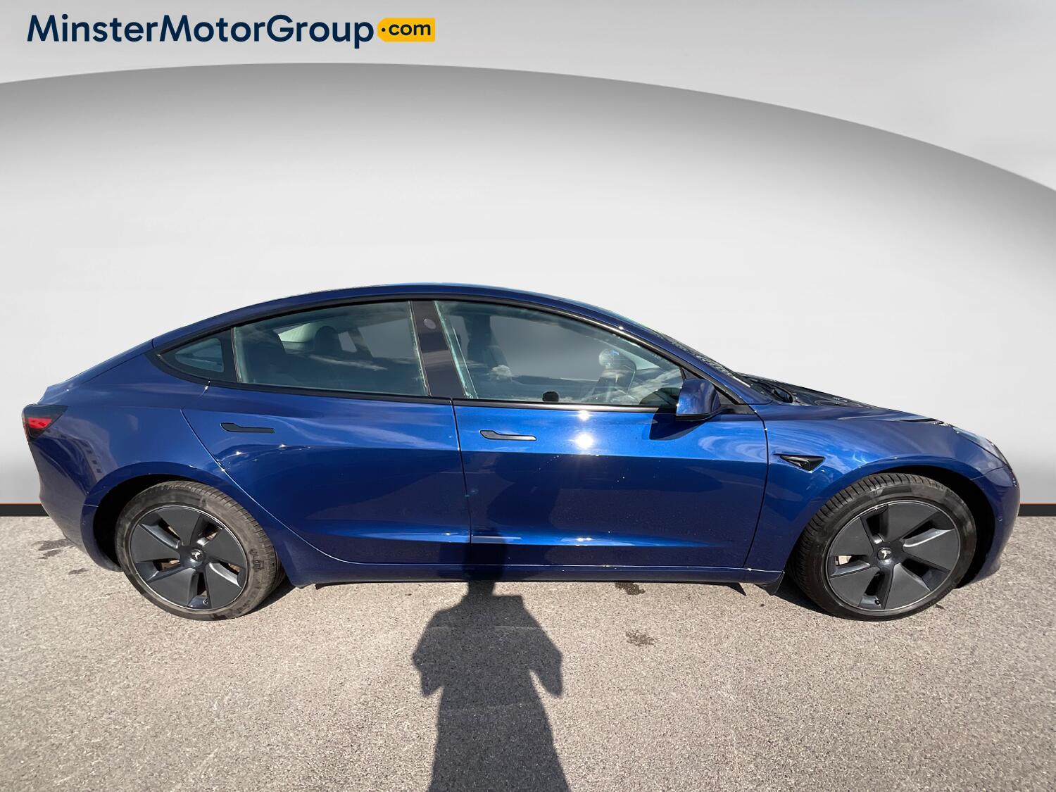 Tesla Model 3 - Image 2