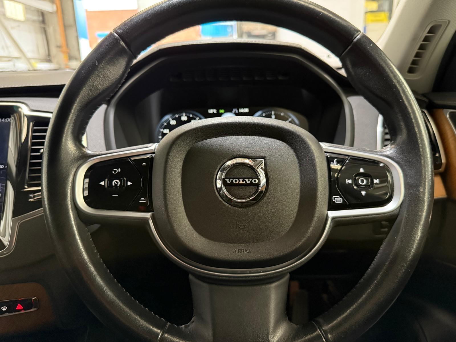 Volvo XC90 - Image 69