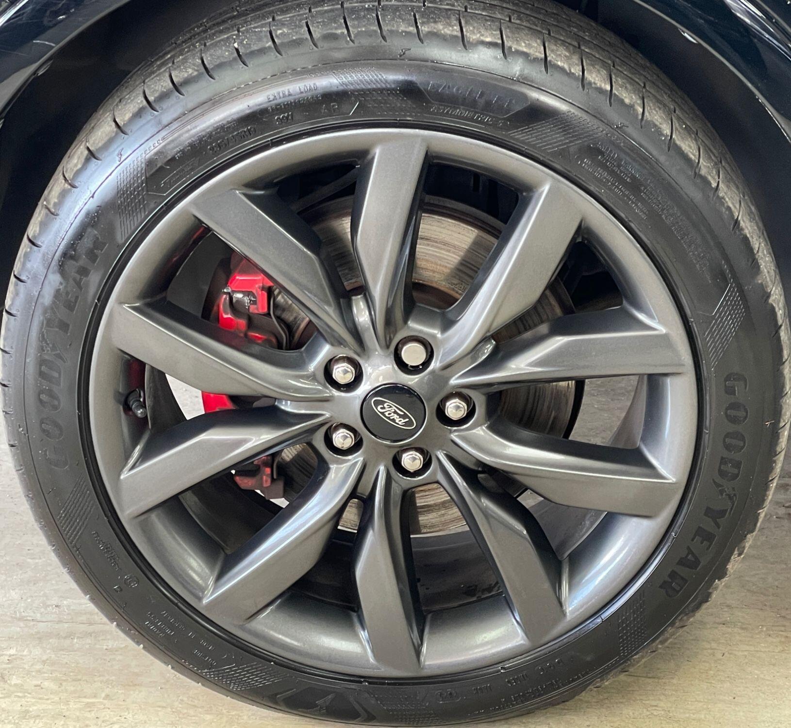 Ford Kuga - Image 14