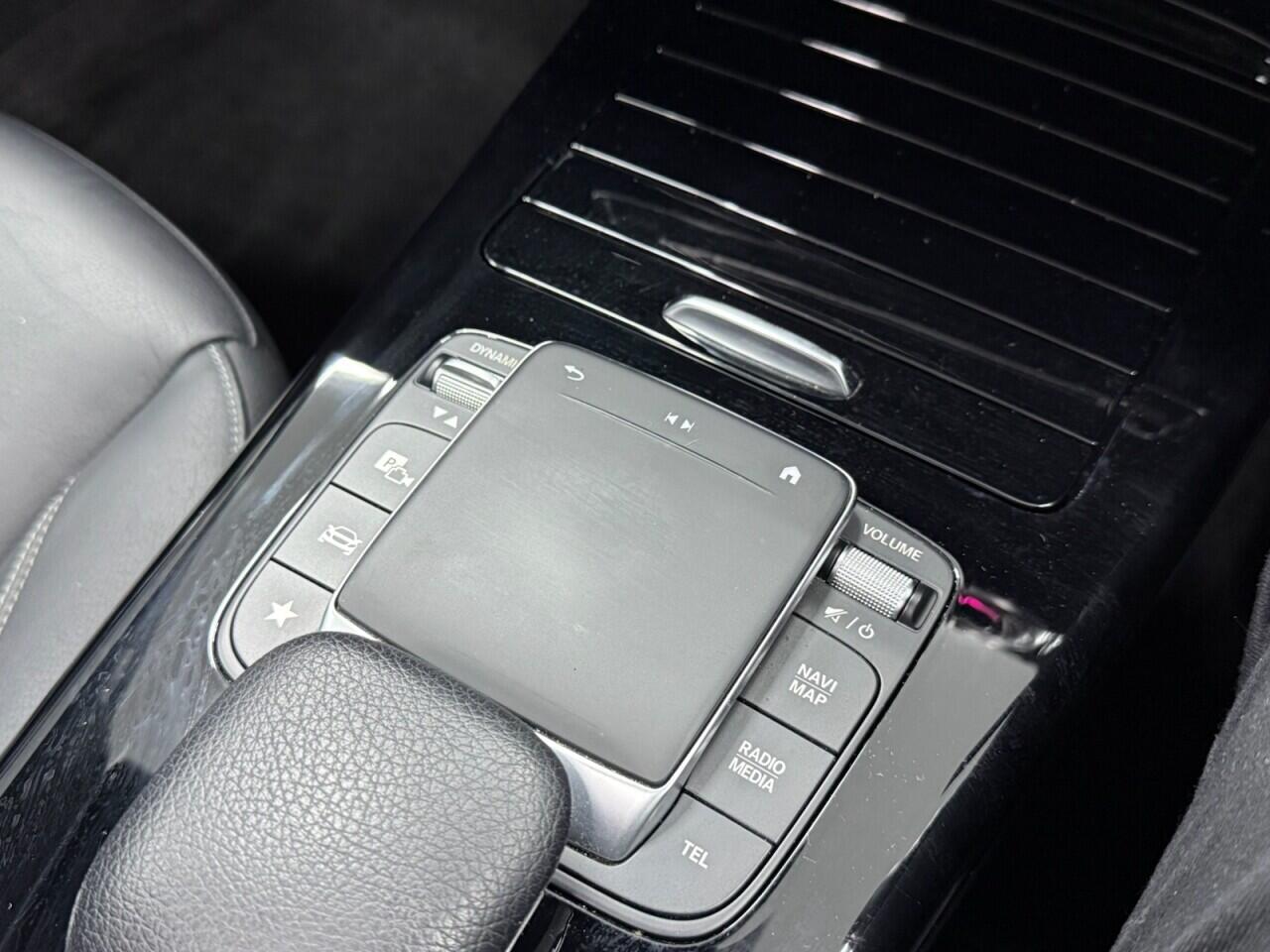 Mercedes CLA - Image 22