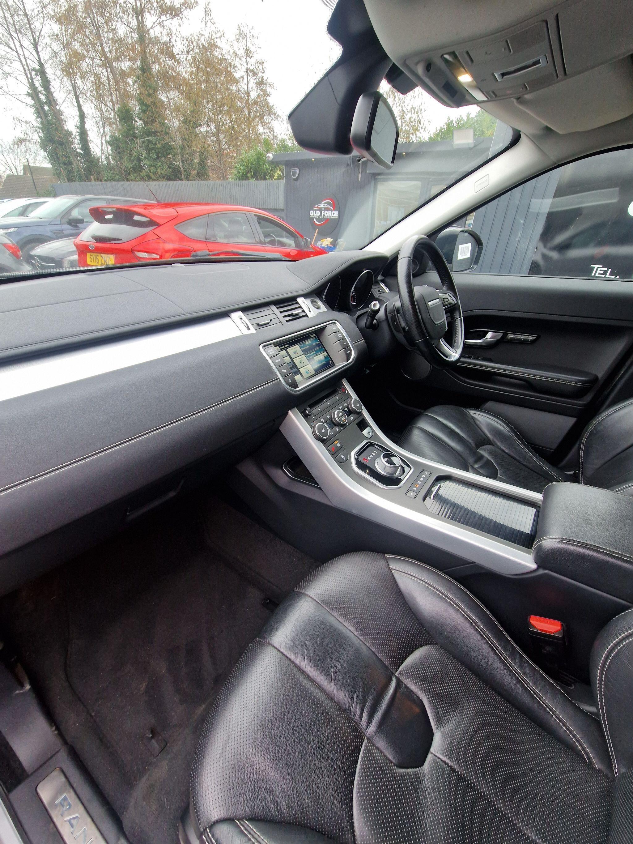 Land Rover Range Rover Evoque - Image 35