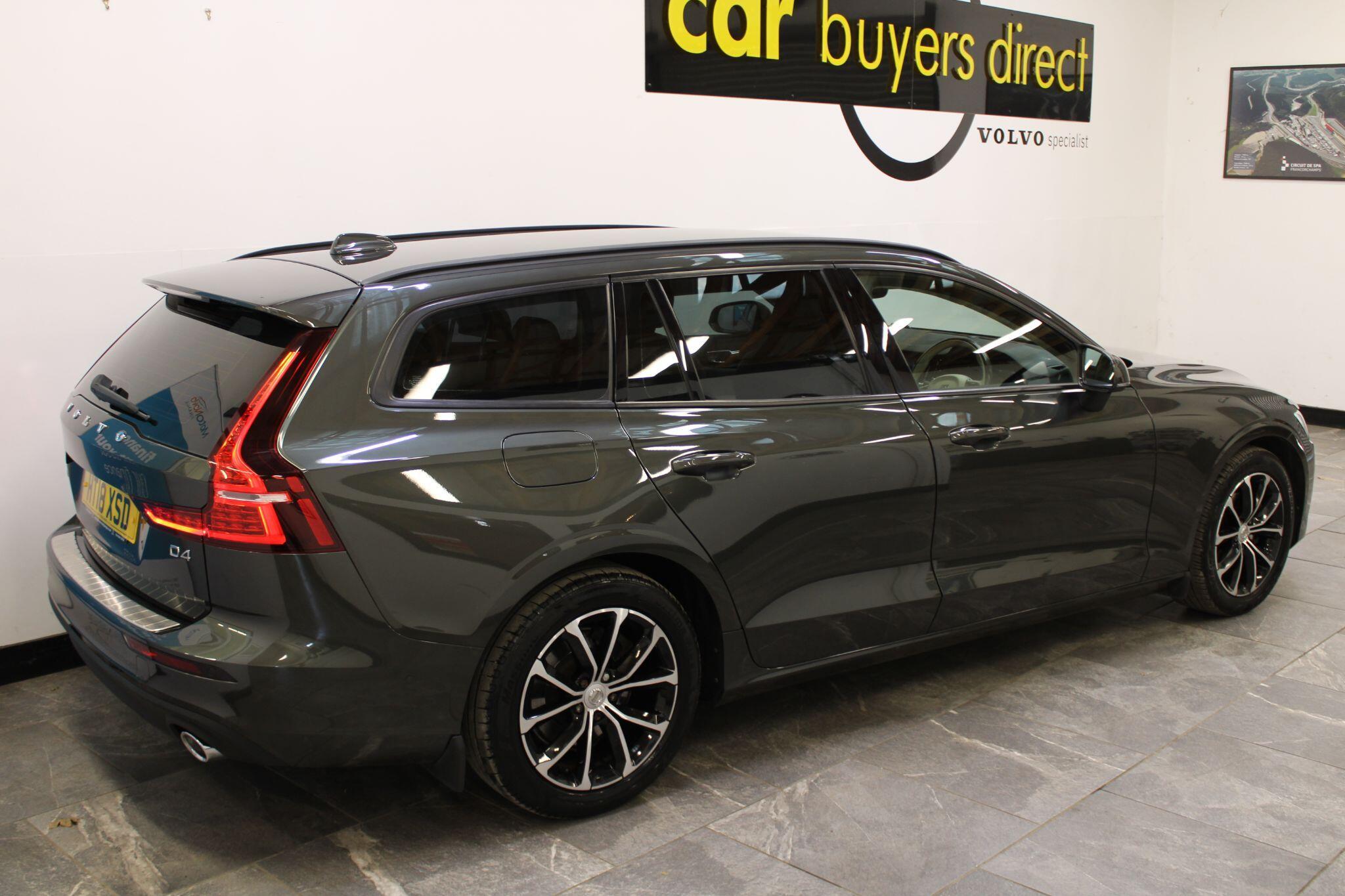 Volvo V60 - Image 4