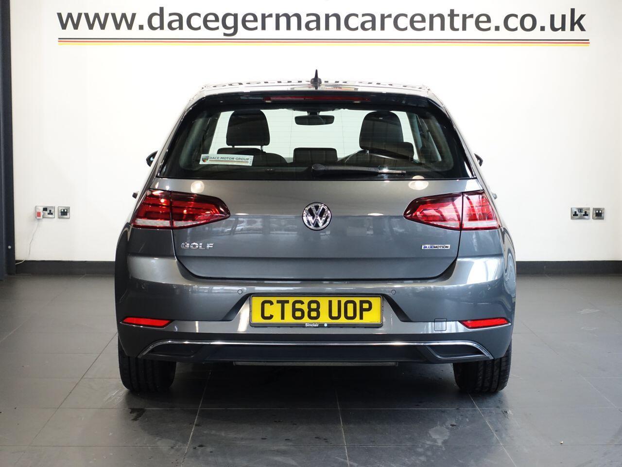 Volkswagen Golf - Image 7