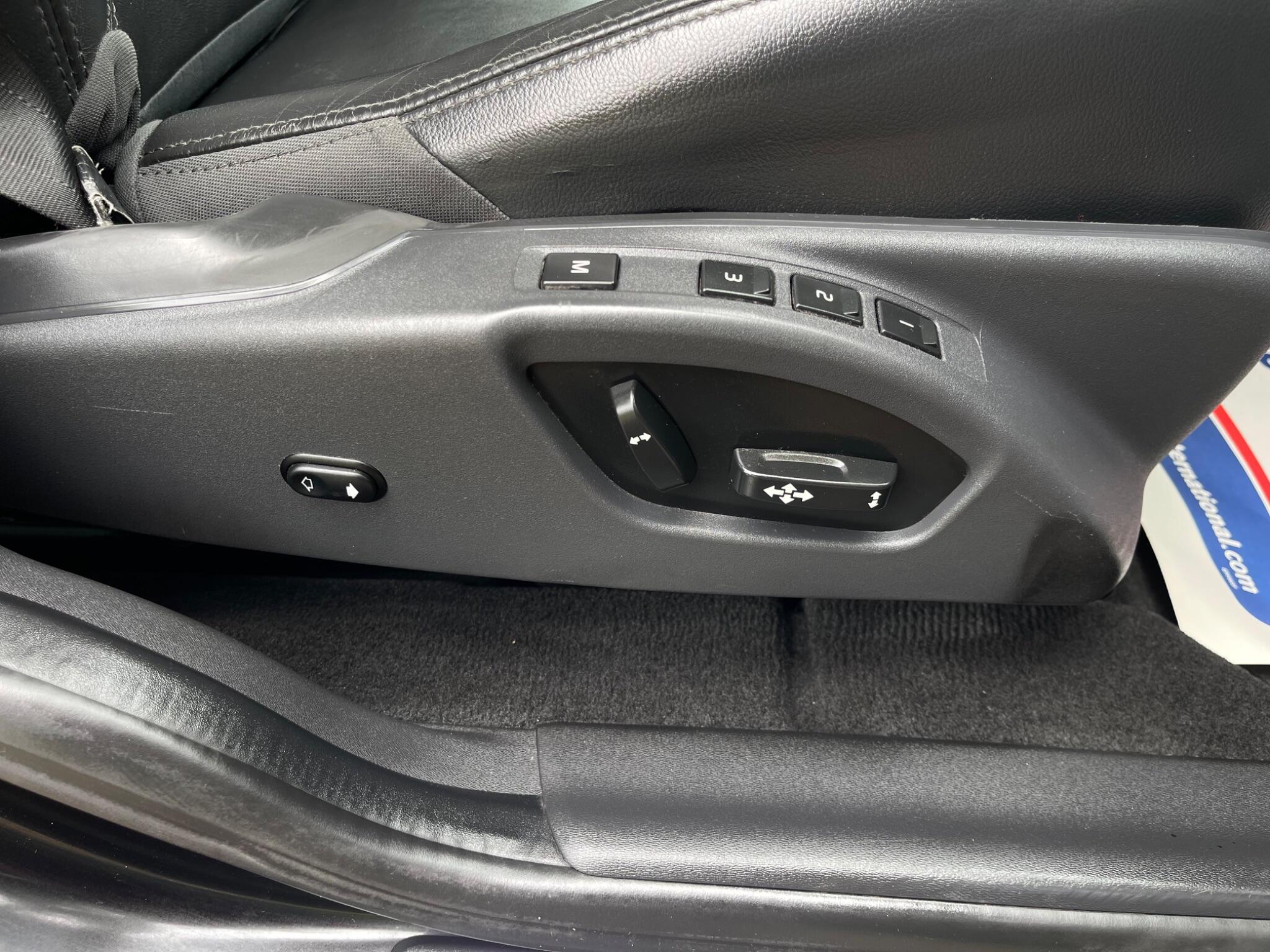 Volvo XC60 - Image 33