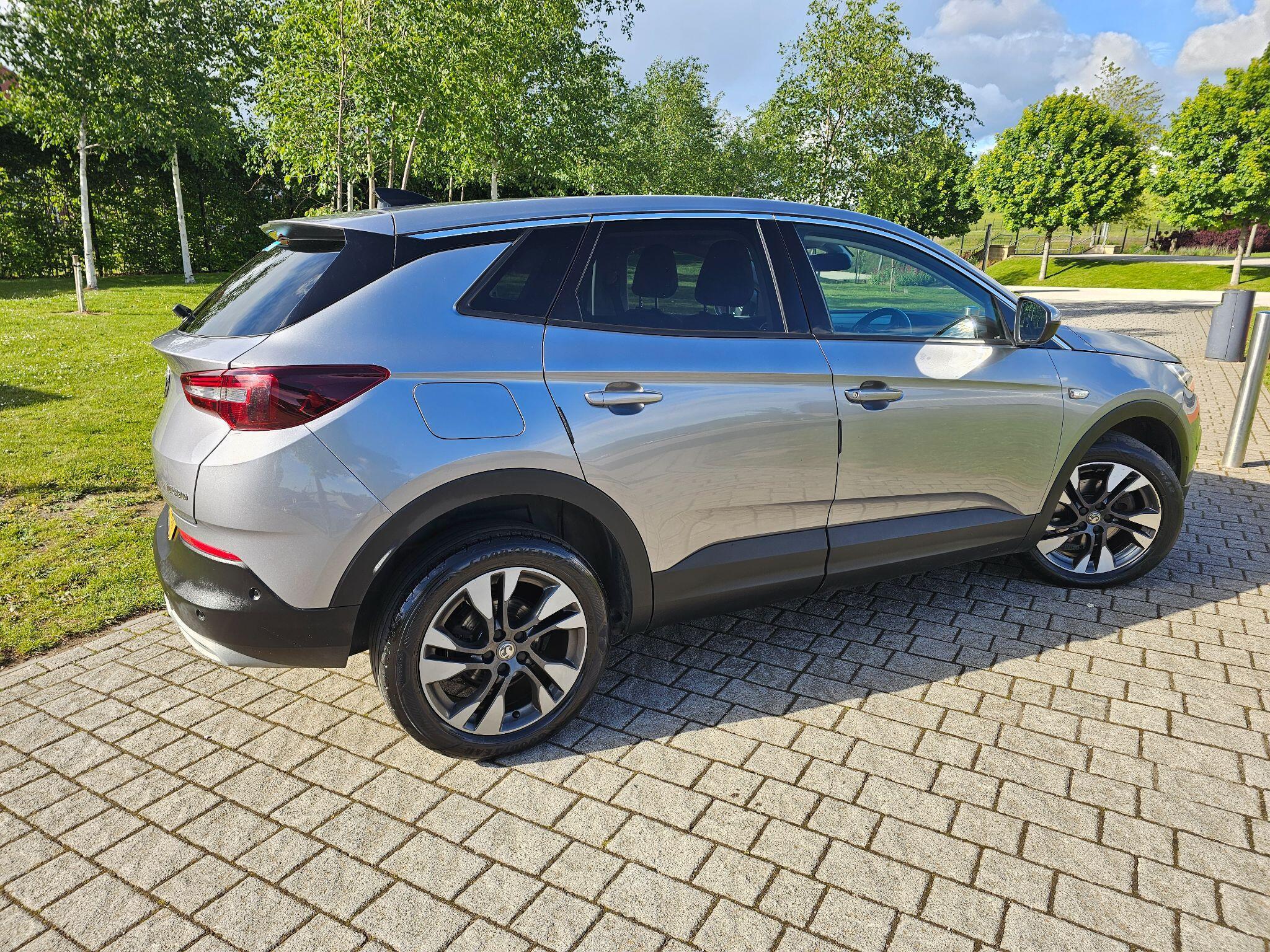 Vauxhall Grandland X - Image 37