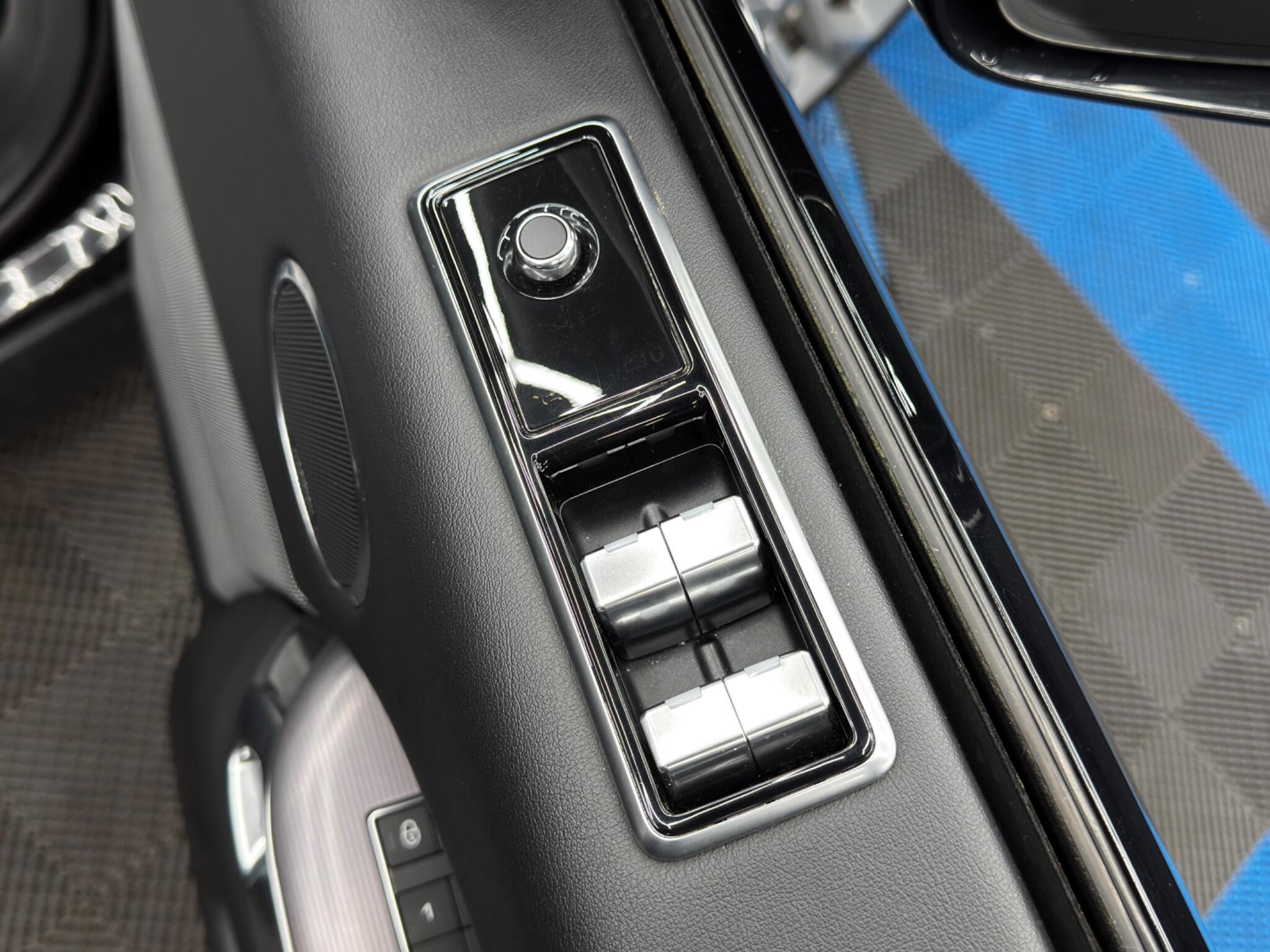 Land Rover RANGE ROVER SPORT - Image 42