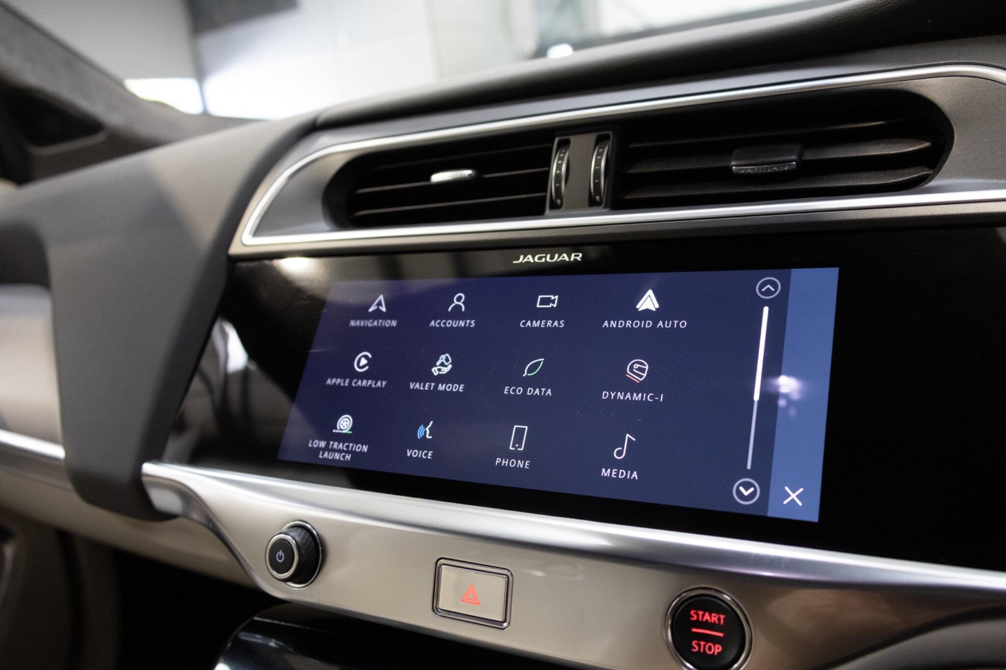 Jaguar I-Pace - Image 16