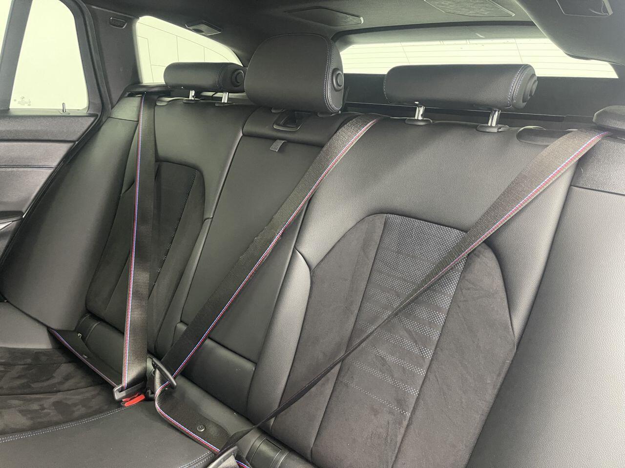 BMW 3 Series - Image 16