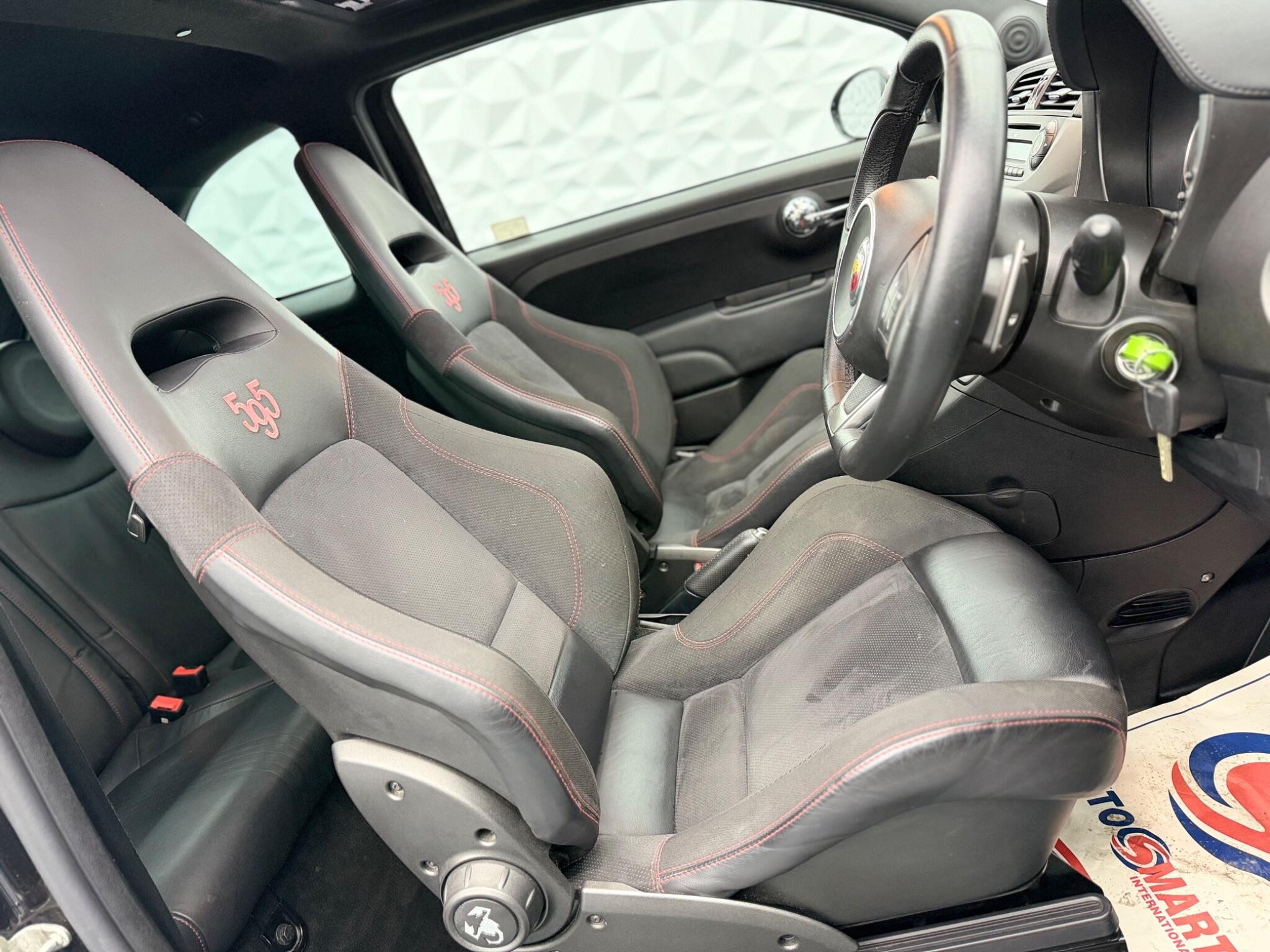 Abarth 595 - Image 29