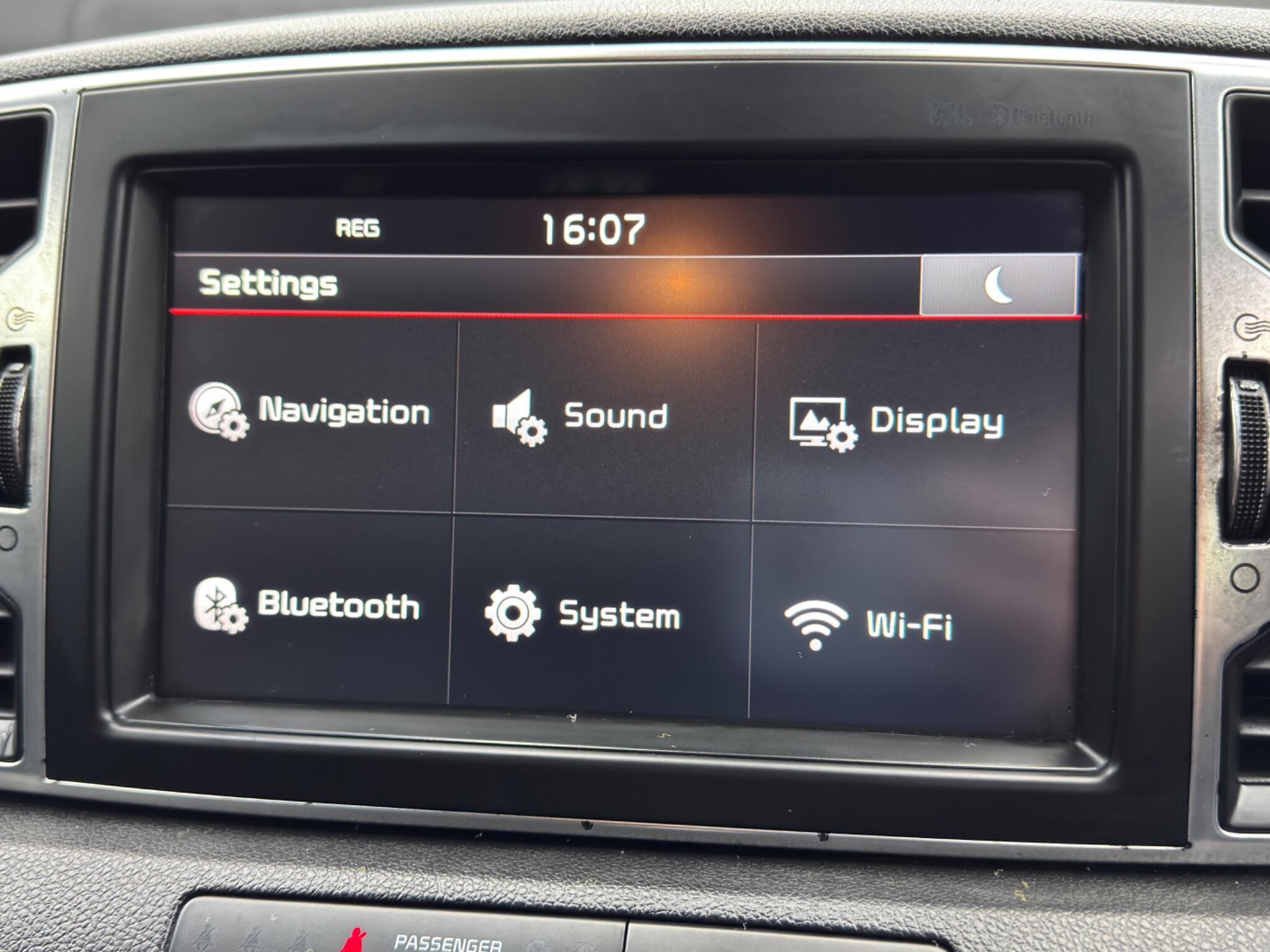 Kia Sportage - Image 30