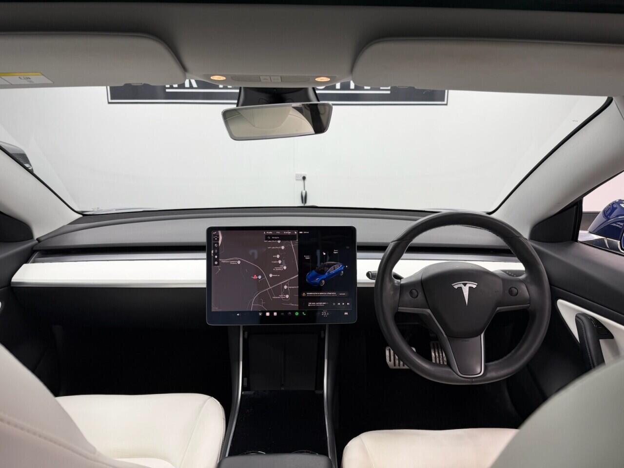Tesla Model 3 - Image 13