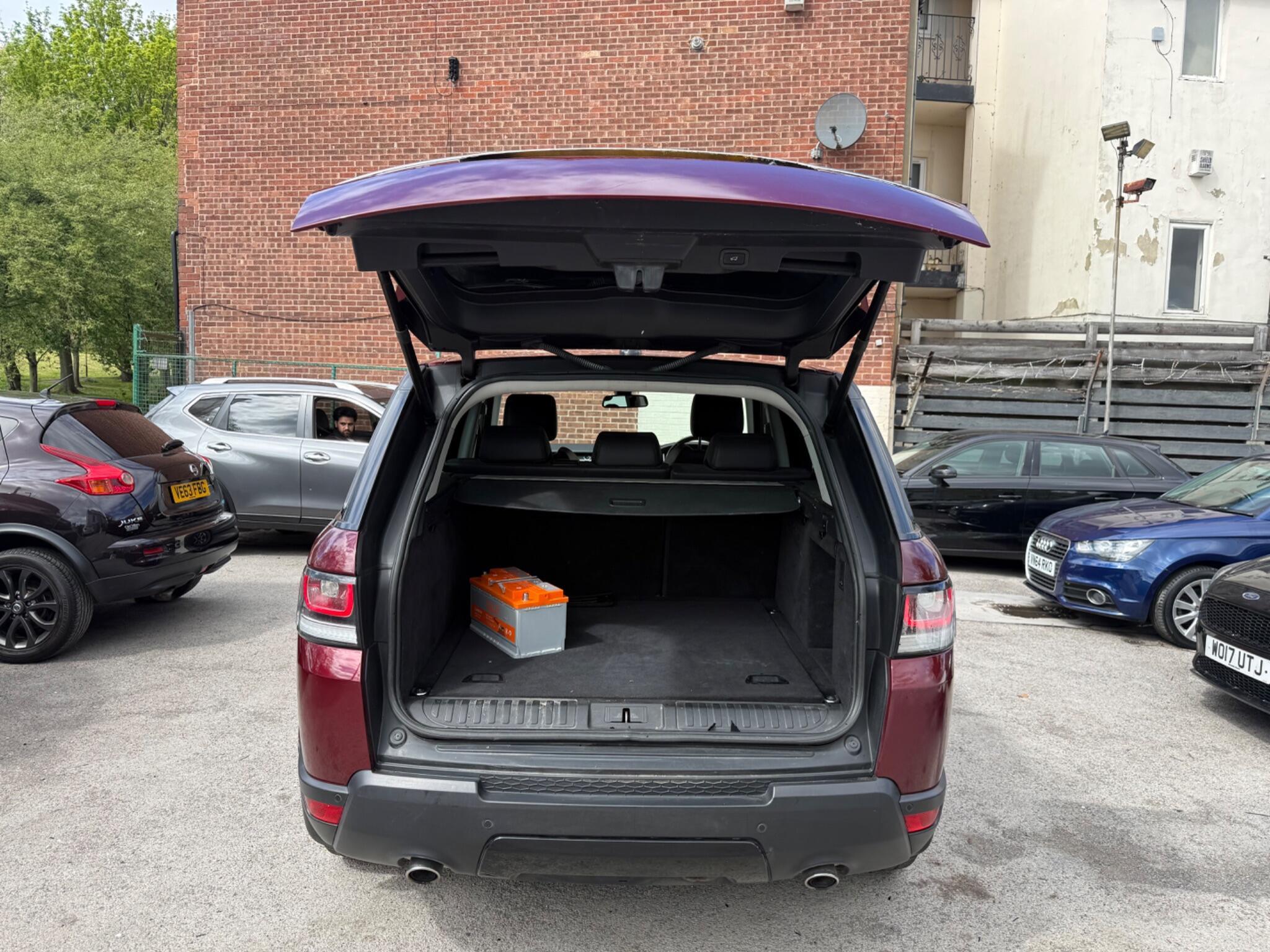 Land Rover RANGE ROVER SPORT - Image 30