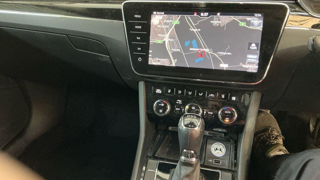 Skoda Superb - Image 3