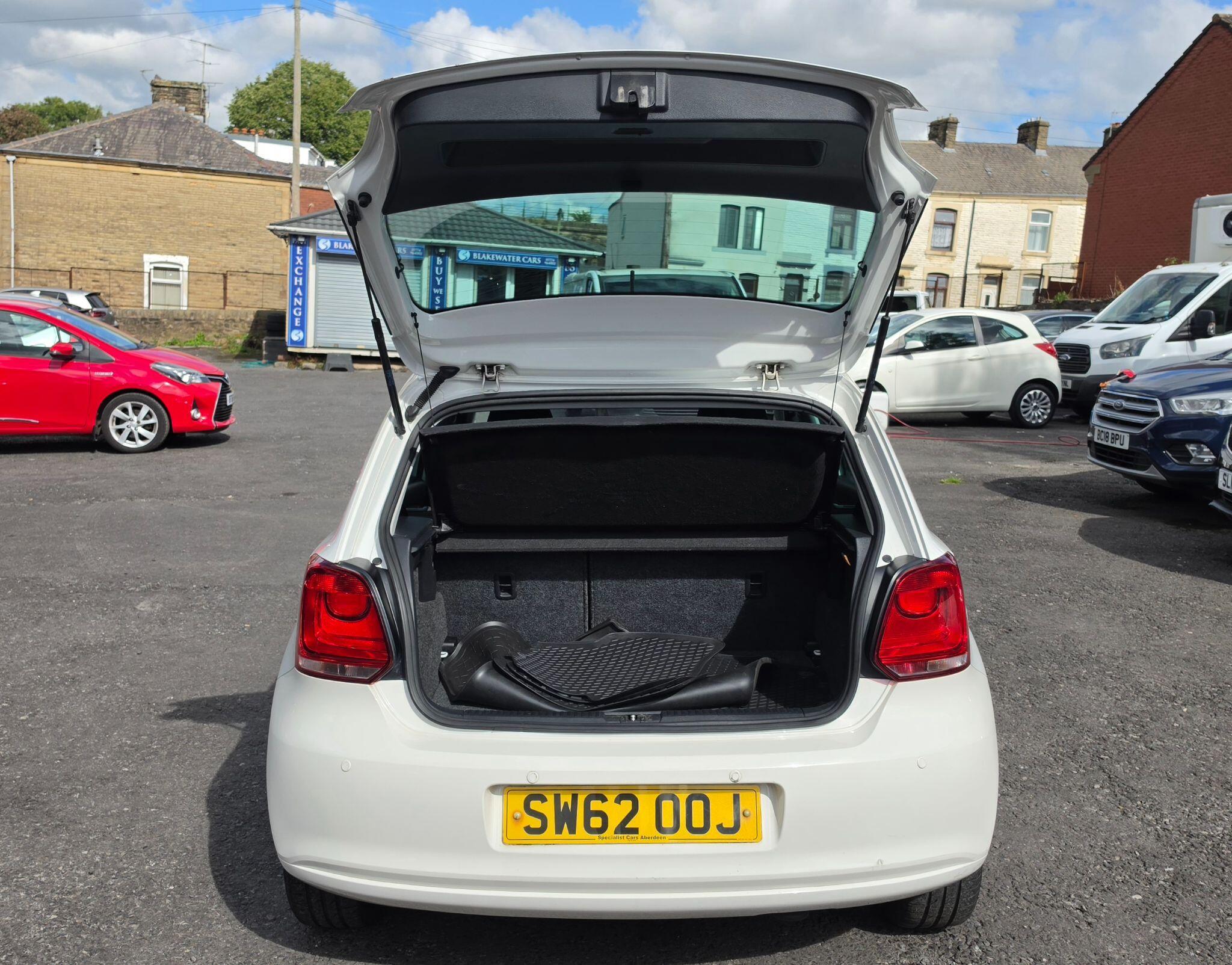 Volkswagen Polo - Image 19
