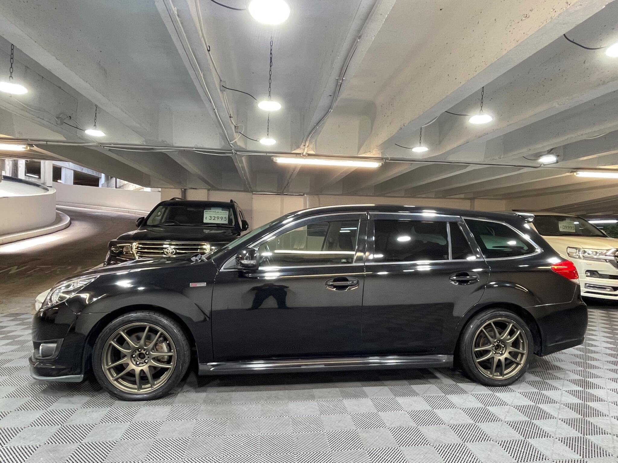 Subaru Legacy - Image 2