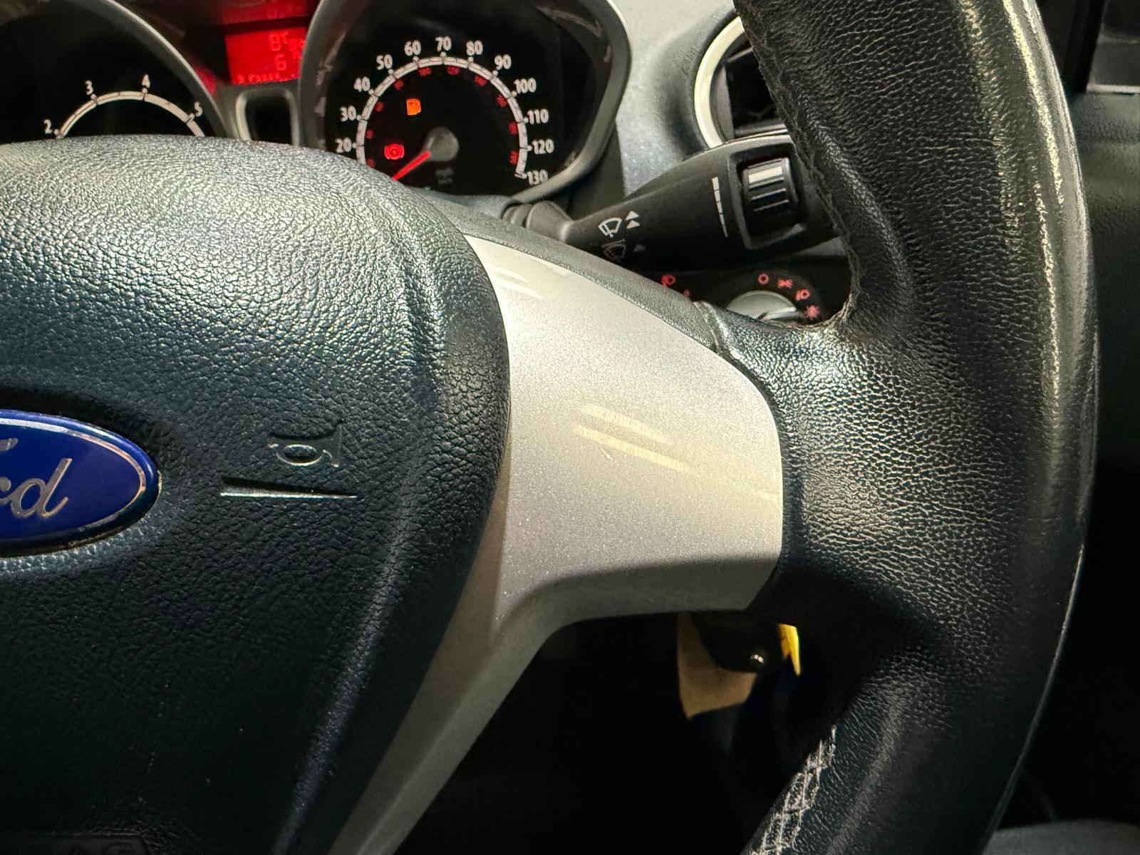 Ford Fiesta - Image 37