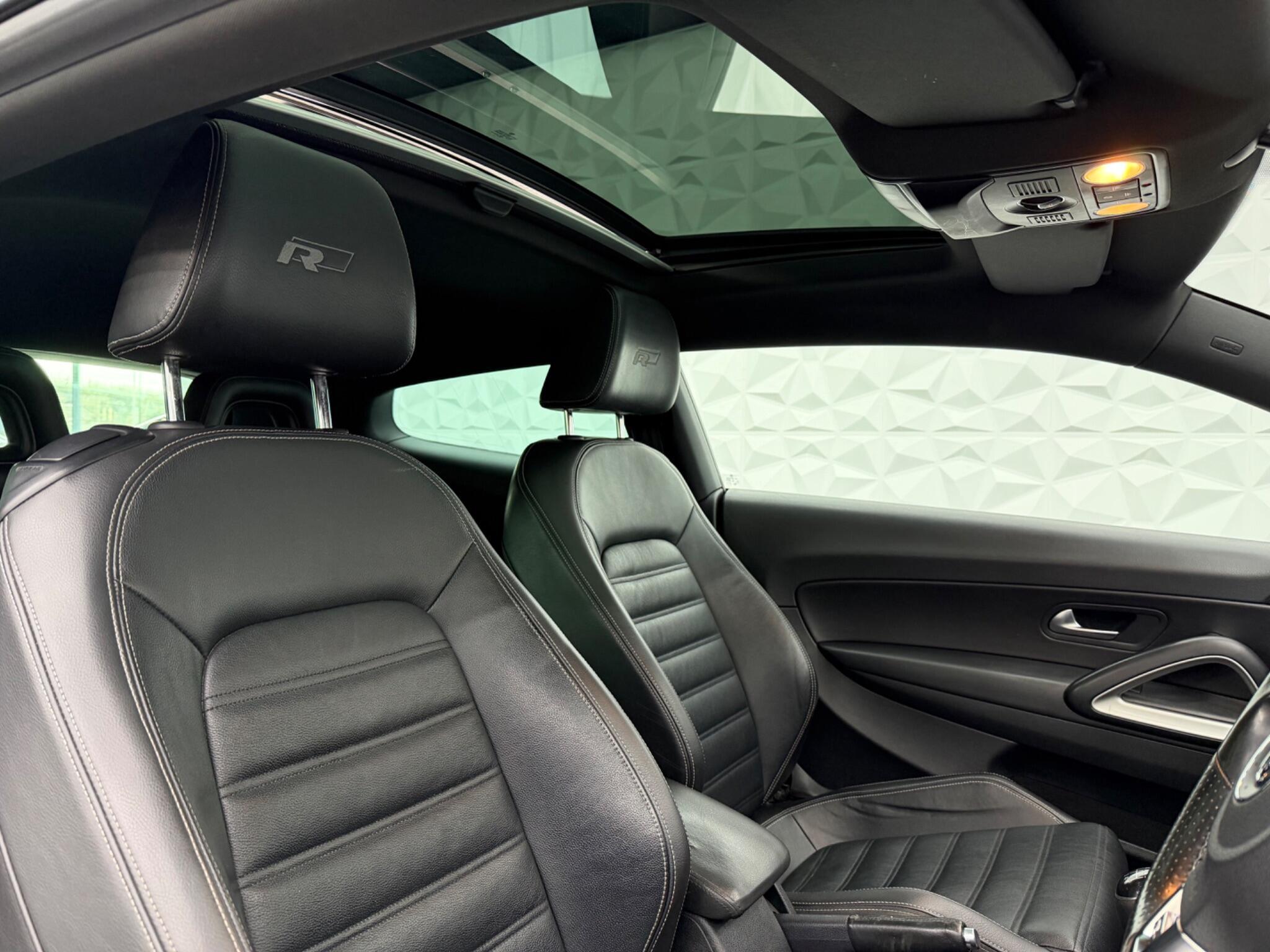 Volkswagen Scirocco - Image 15