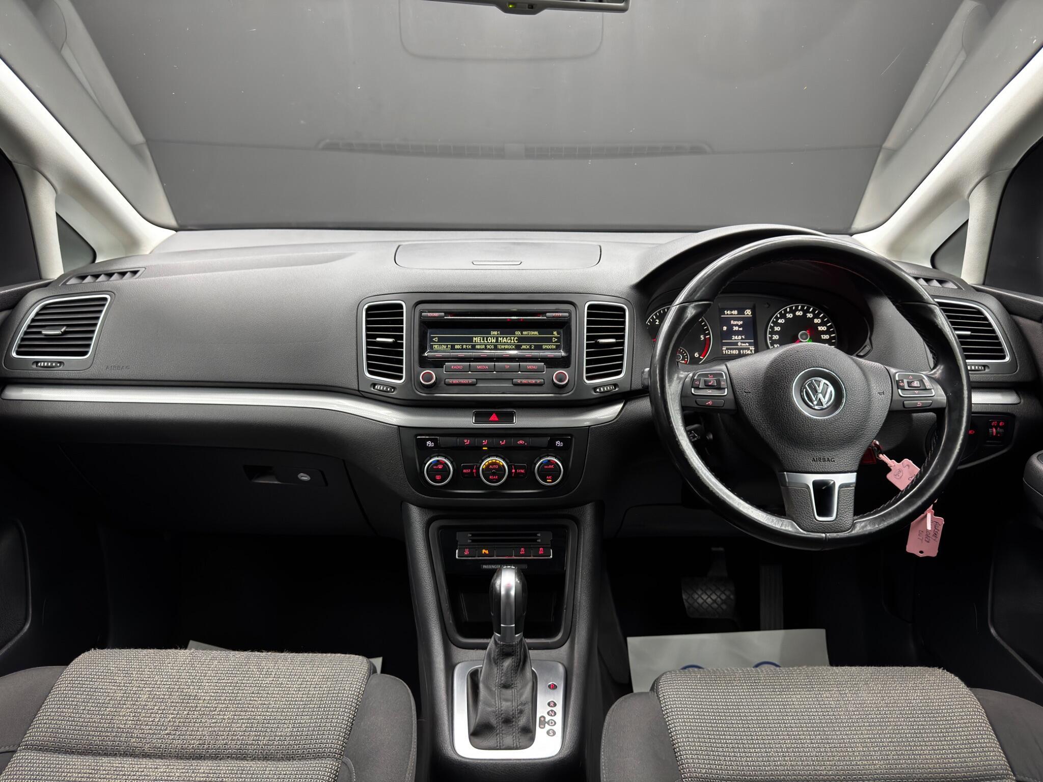 Volkswagen Sharan - Image 10