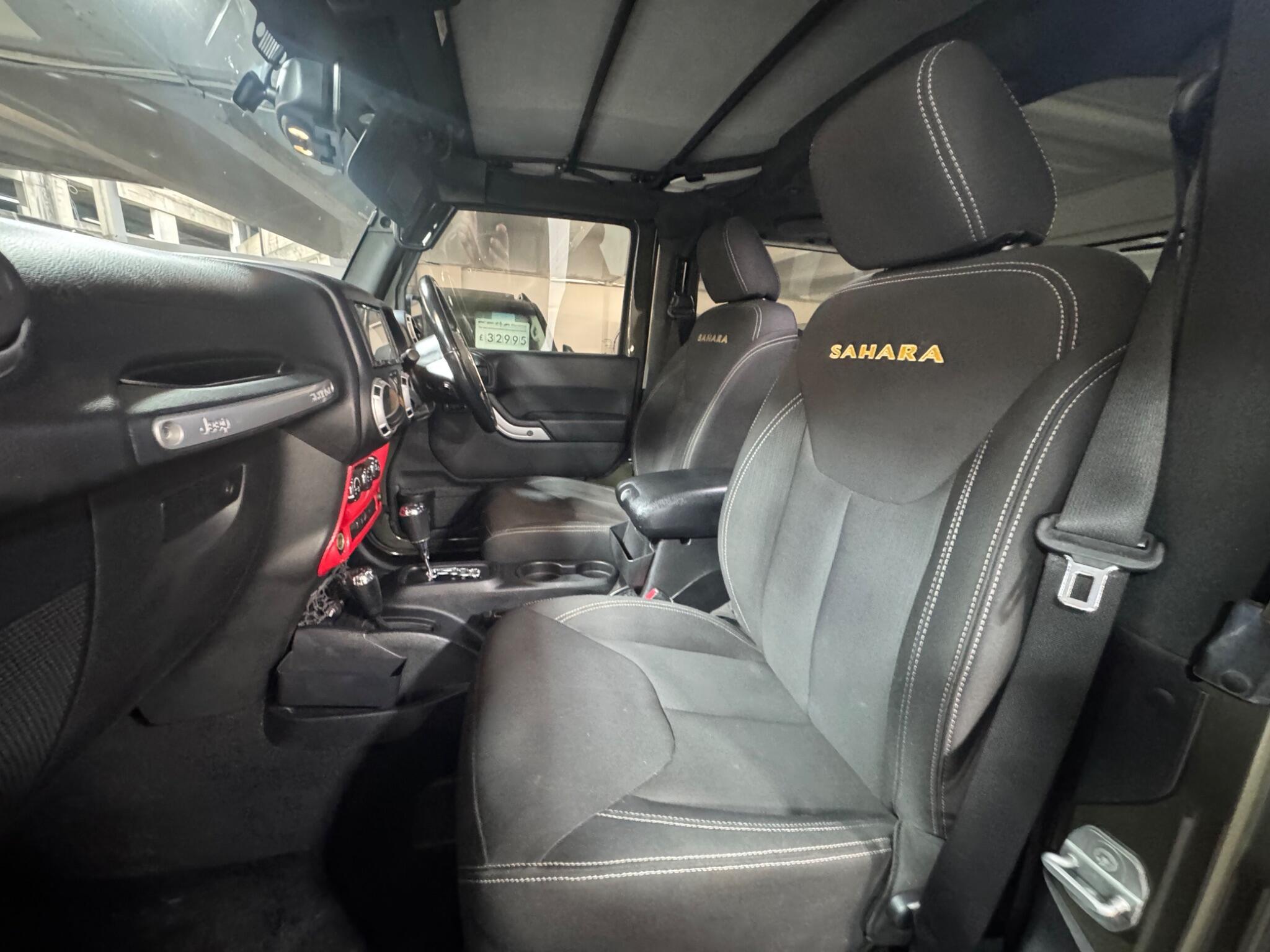 Jeep Wrangler - Image 11