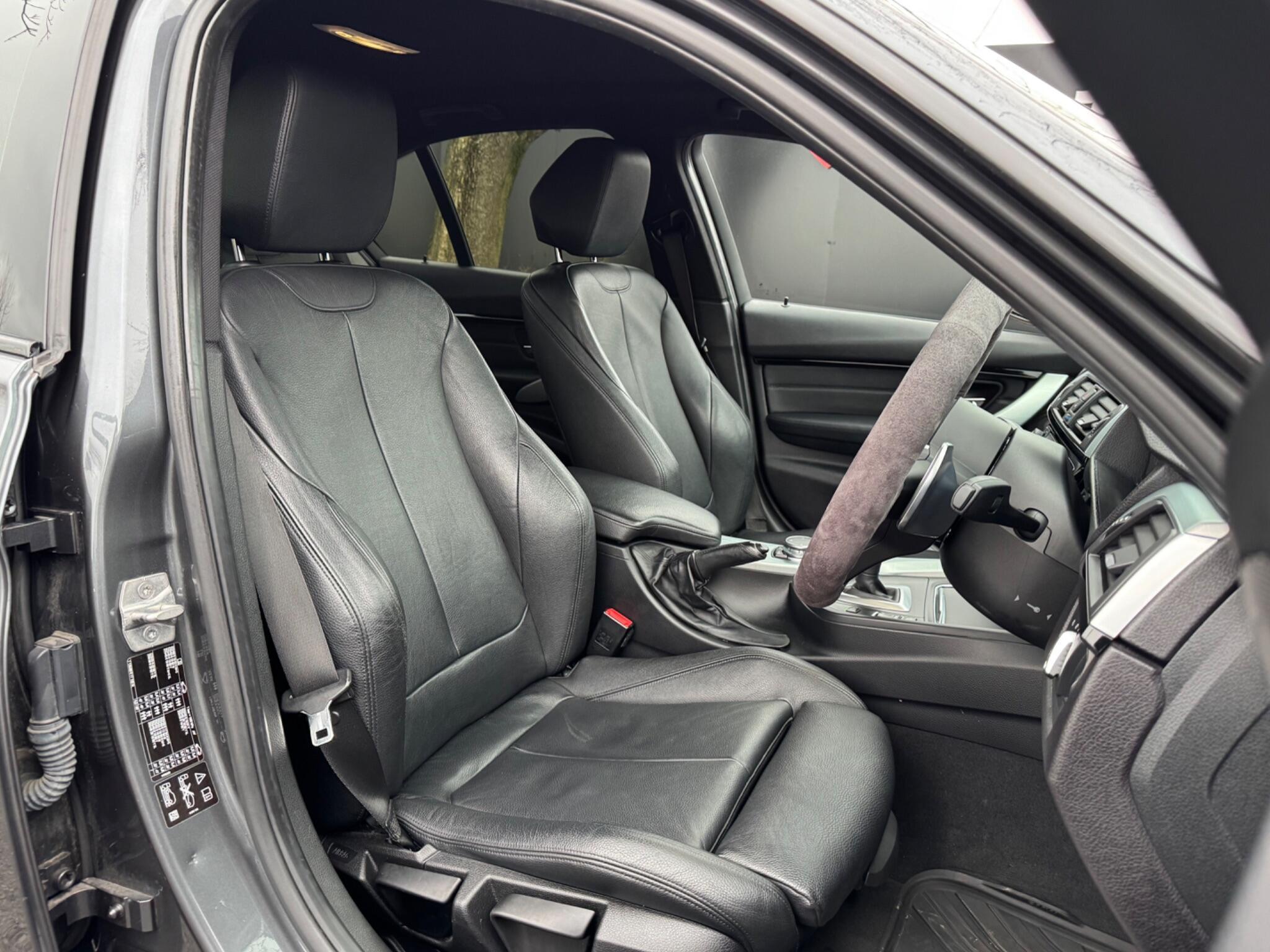 BMW 3 Series - Image 26