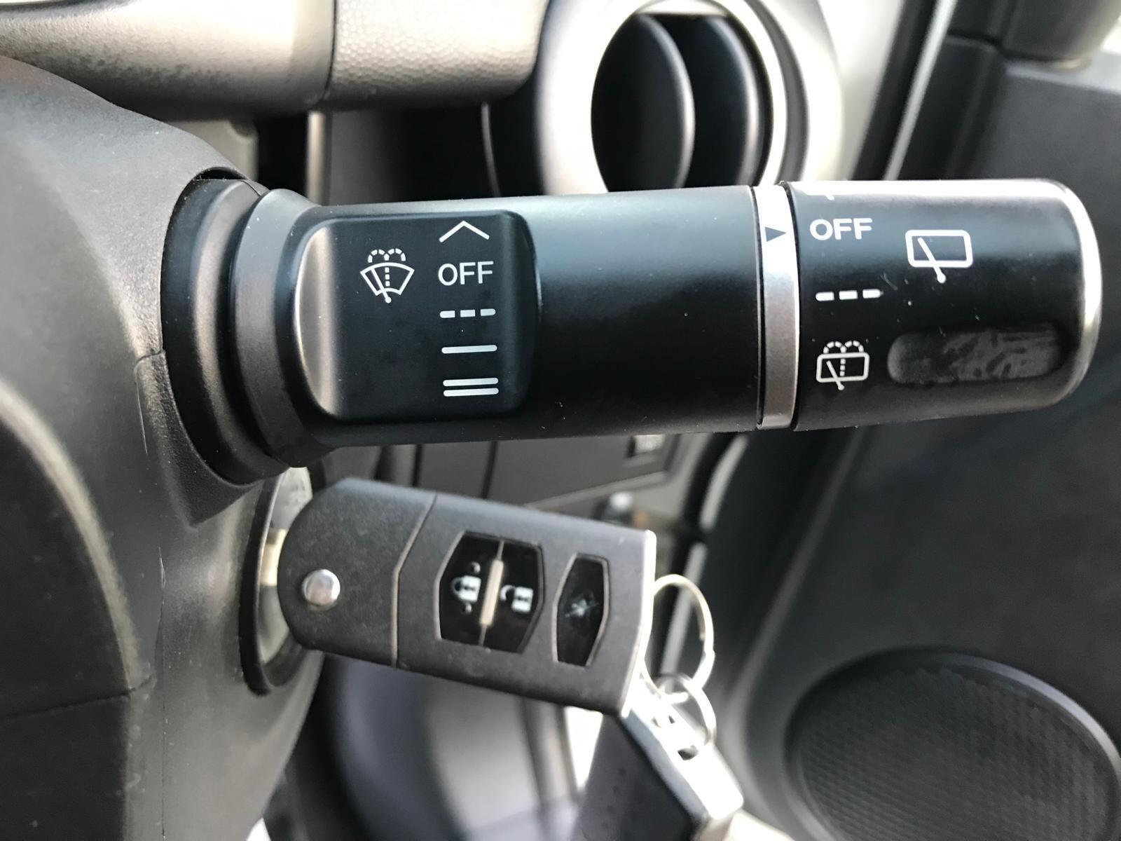 Mazda MAZDA2 - Image 27