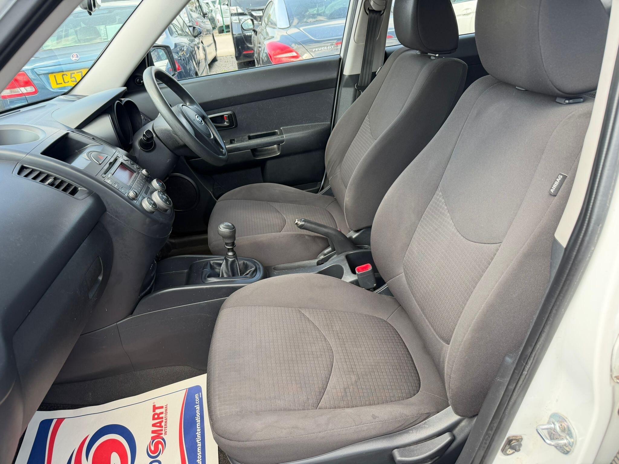 Kia Soul - Image 16