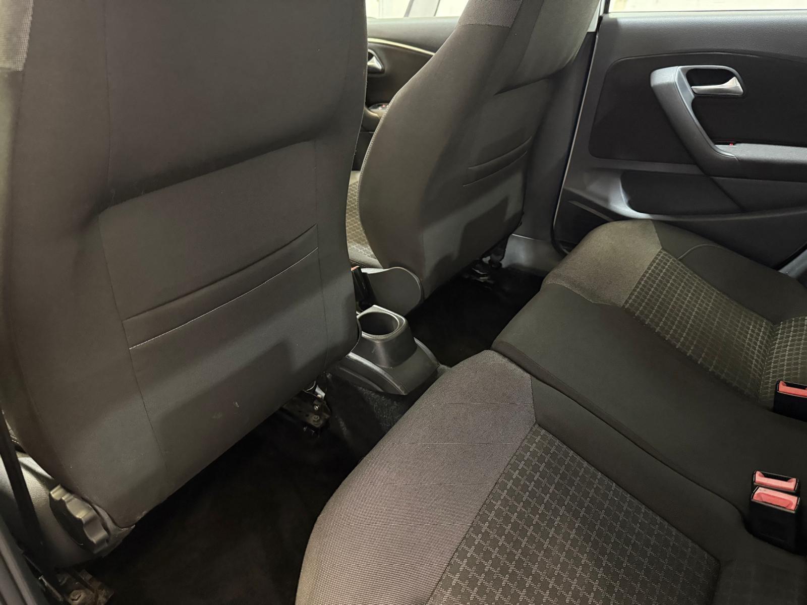 Volkswagen Polo - Image 17