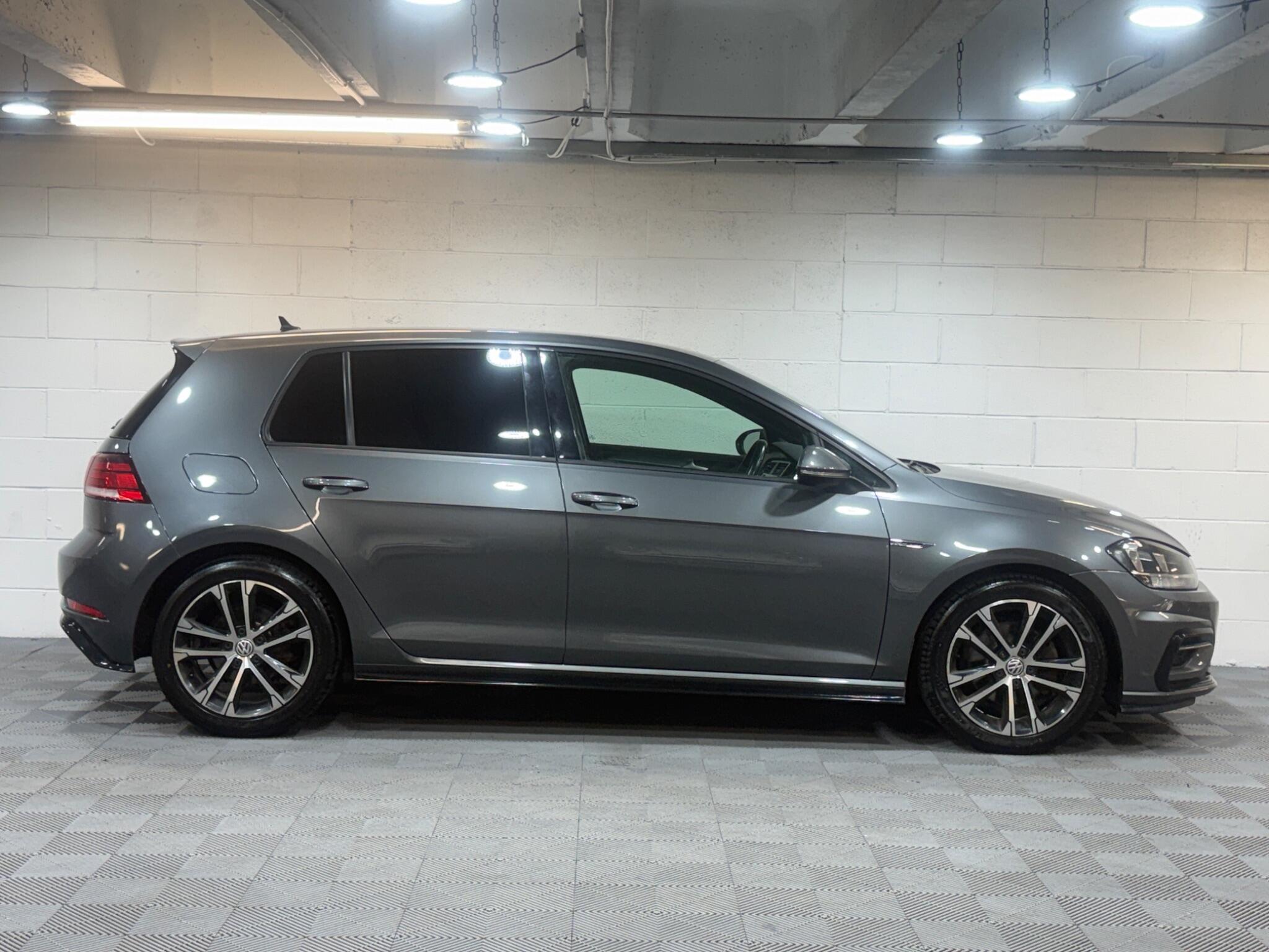 Volkswagen Golf - Image 5