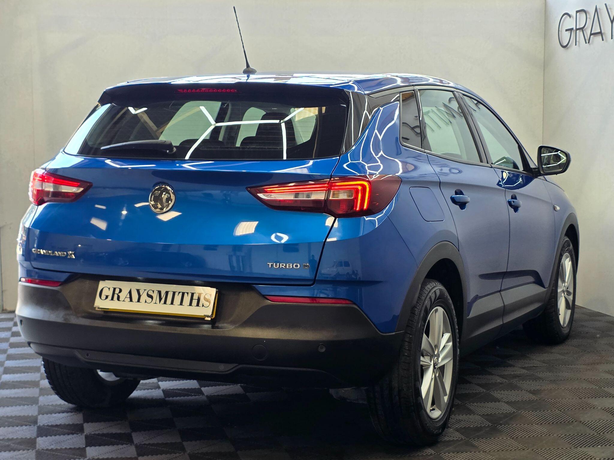 Vauxhall Grandland X - Image 8