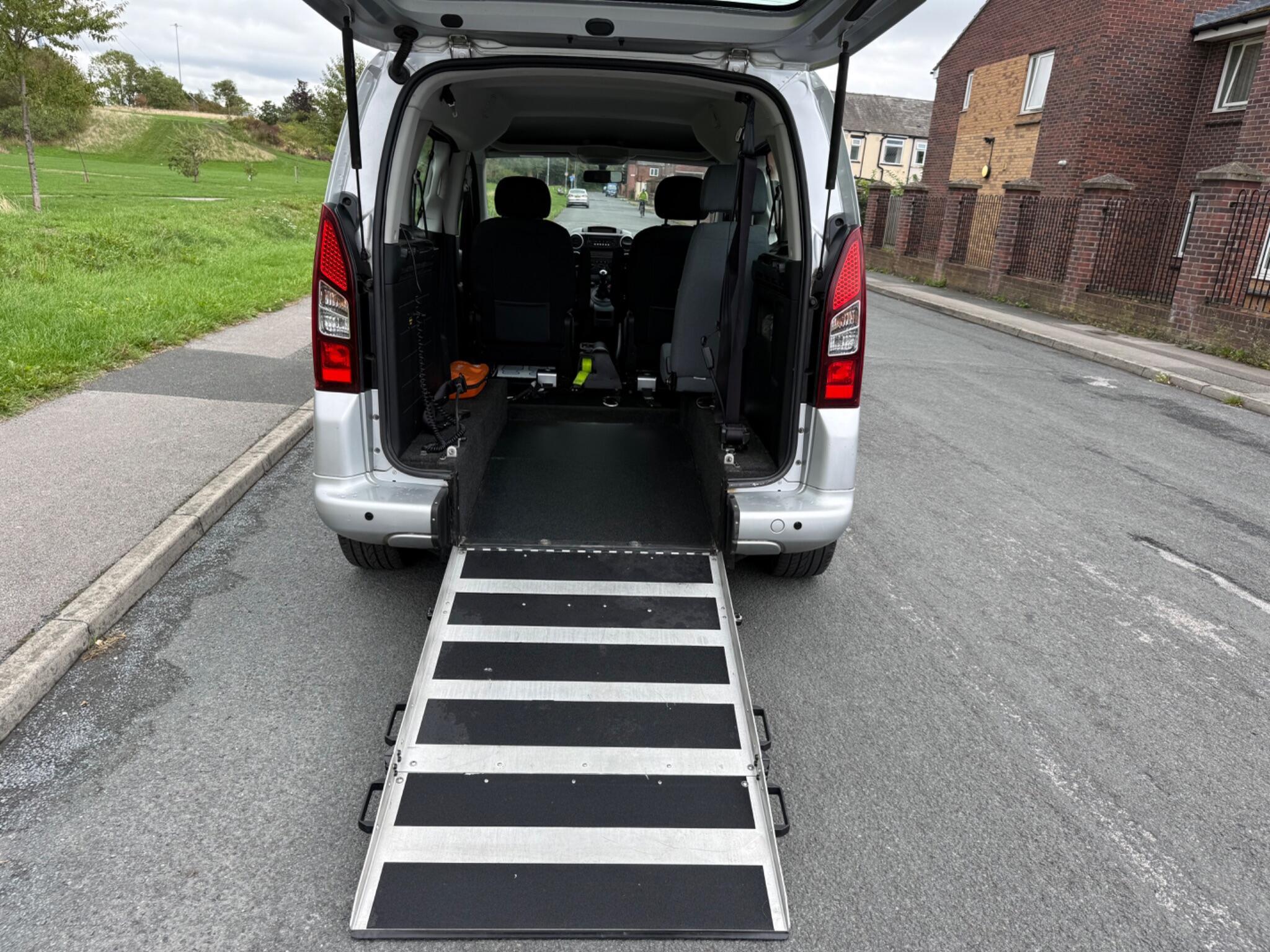 Peugeot Partner Tepee - Image 14