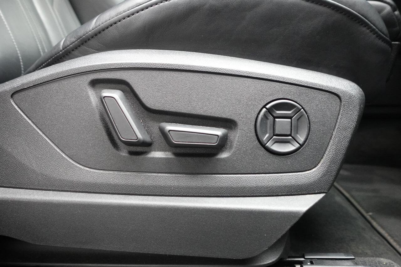 Audi E-Tron - Image 11