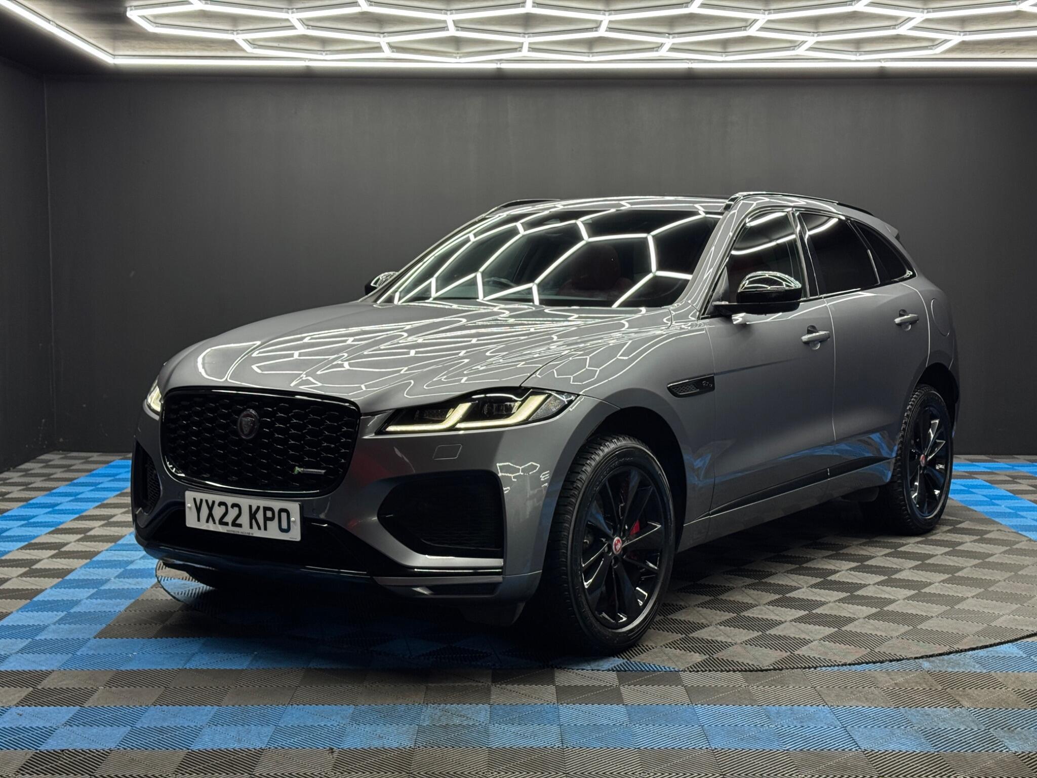 Jaguar F-Pace - Image 3