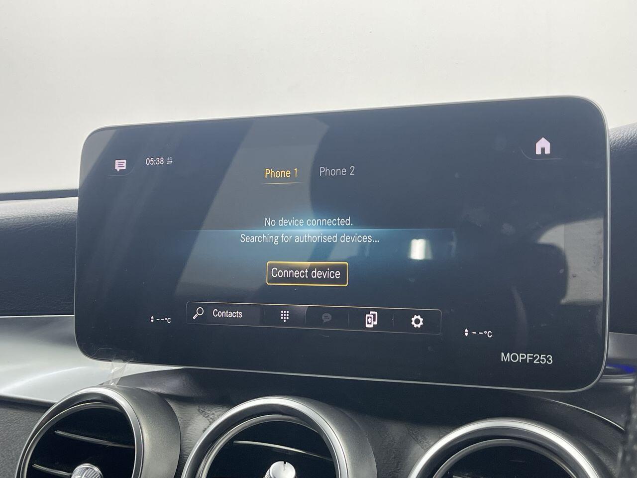 Mercedes GLC - Image 43