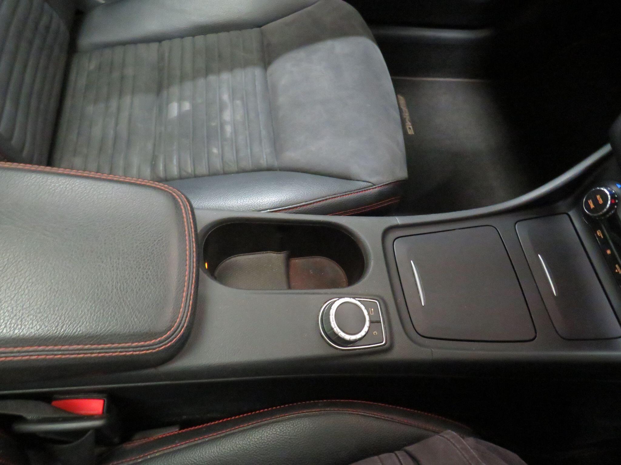 Mercedes GLA - Image 20