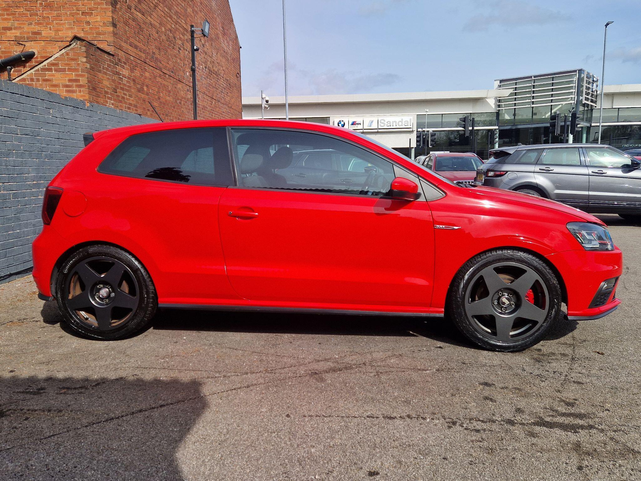 Volkswagen Polo - Image 7