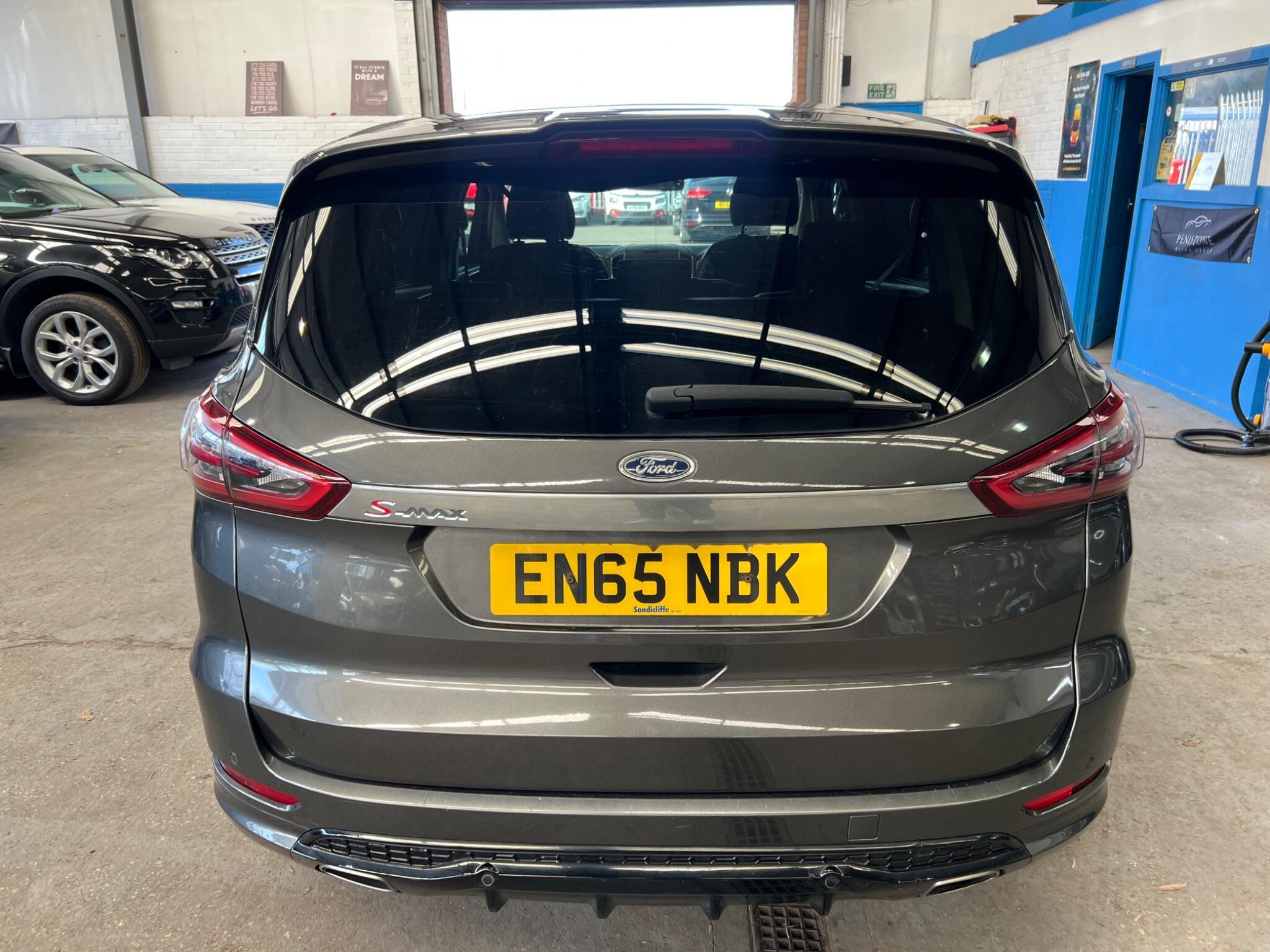 Ford S-MAX - Image 10