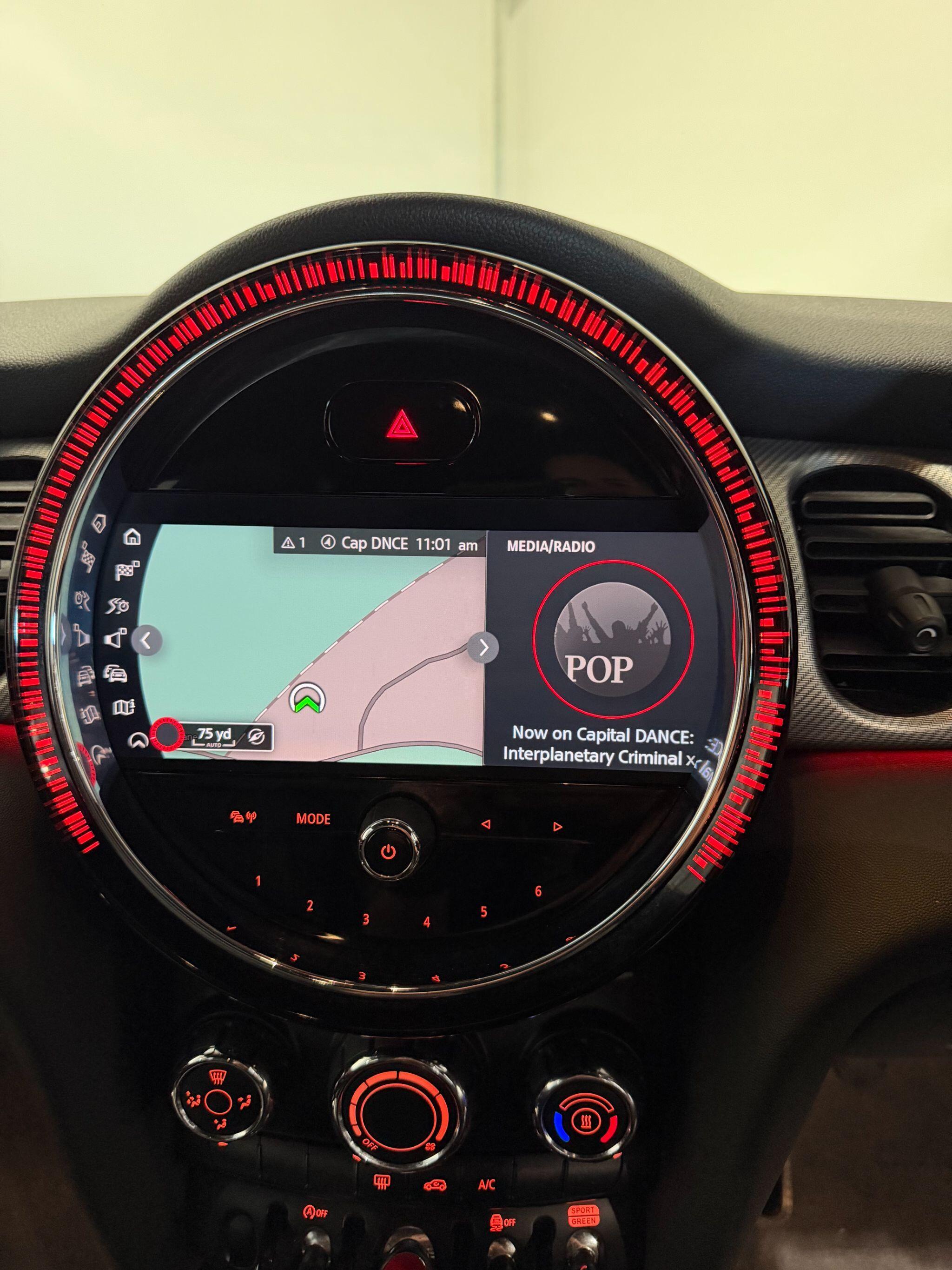 MINI Hatch - Image 19