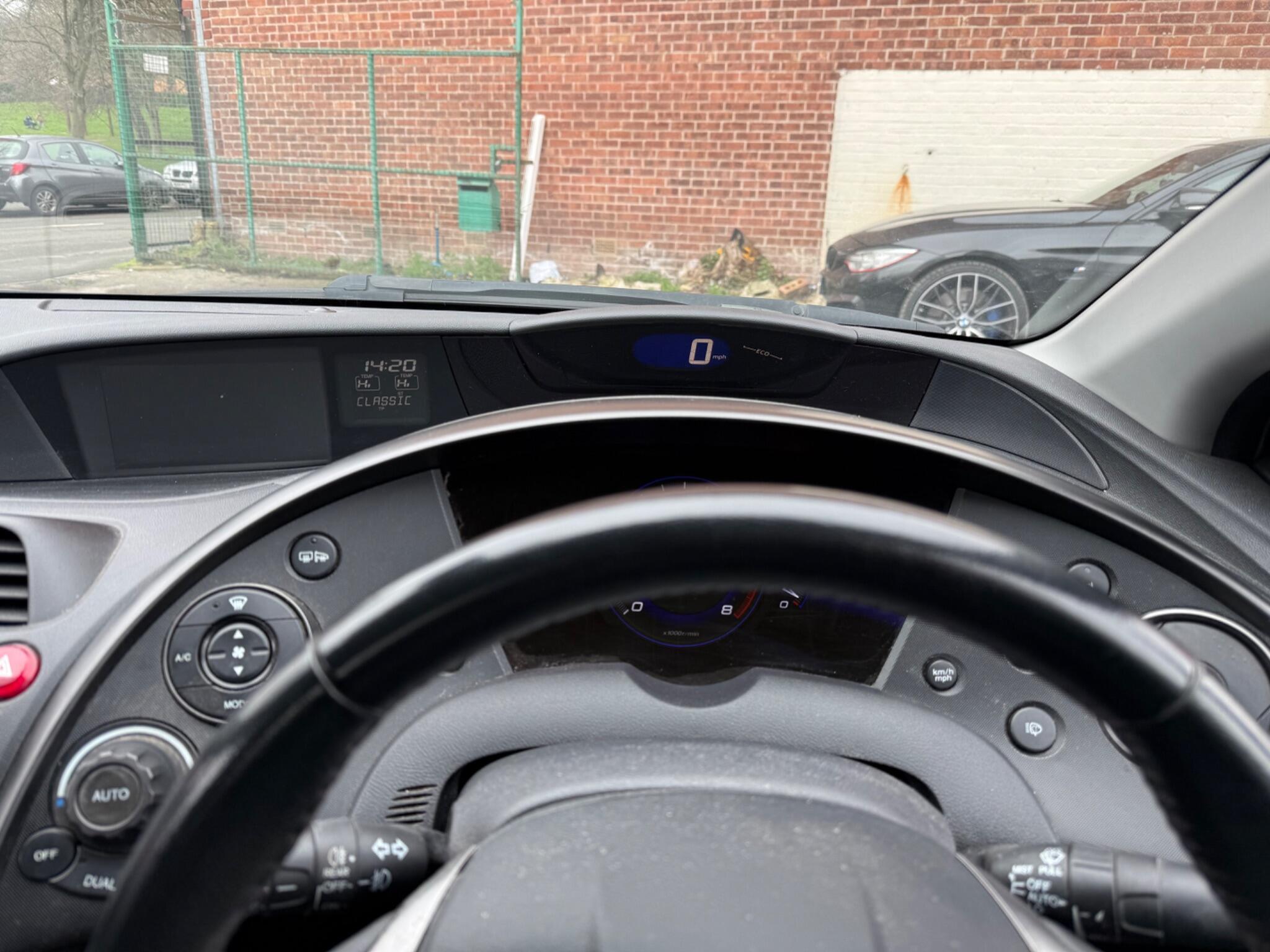 Honda Civic - Image 17