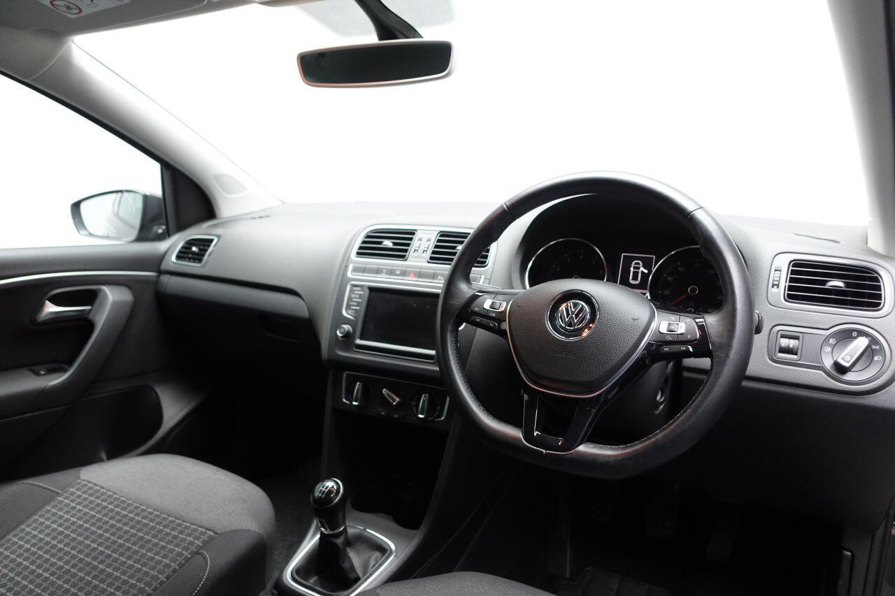 Volkswagen Polo - Image 15
