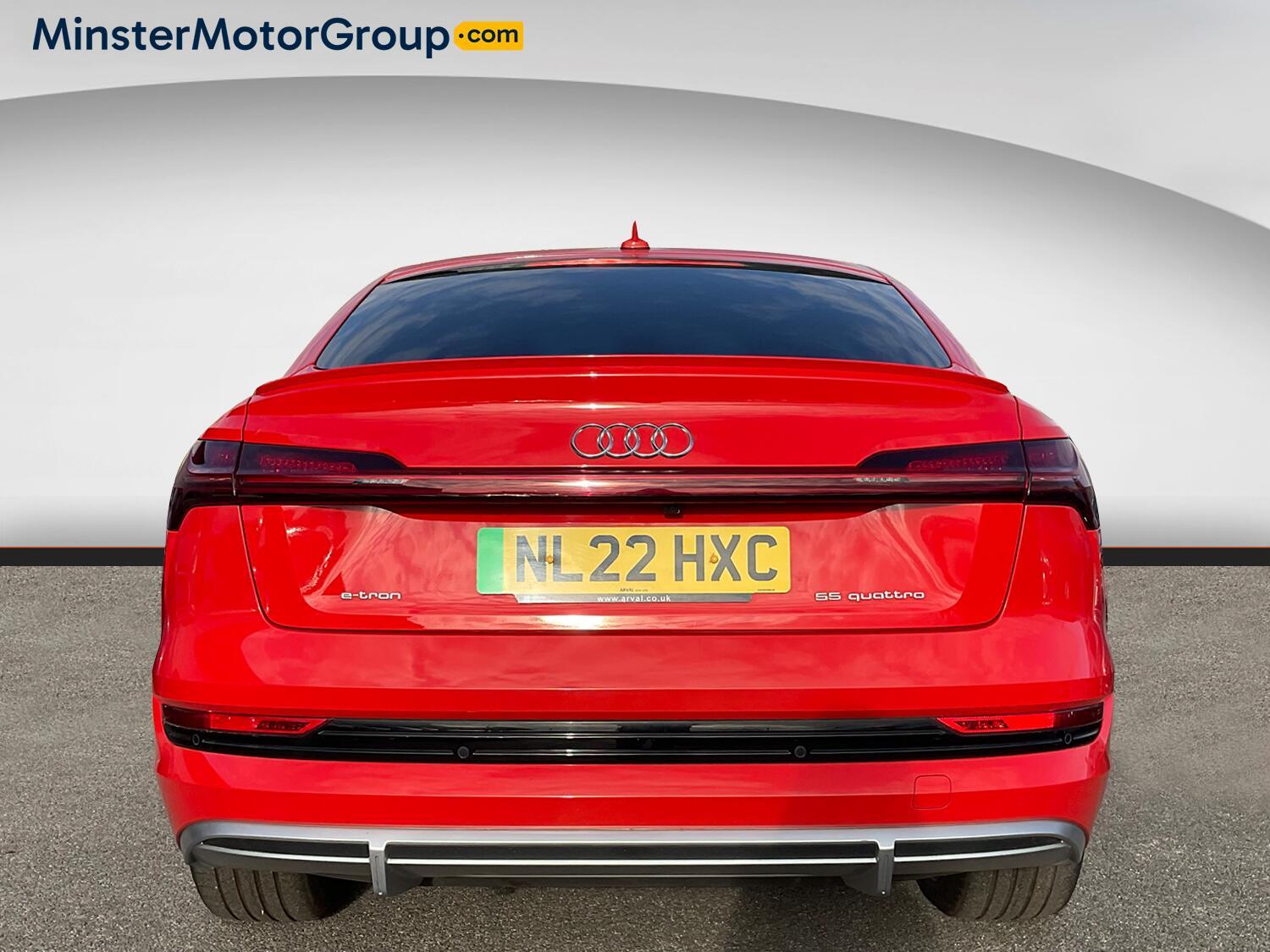 Audi E-Tron - Image 3