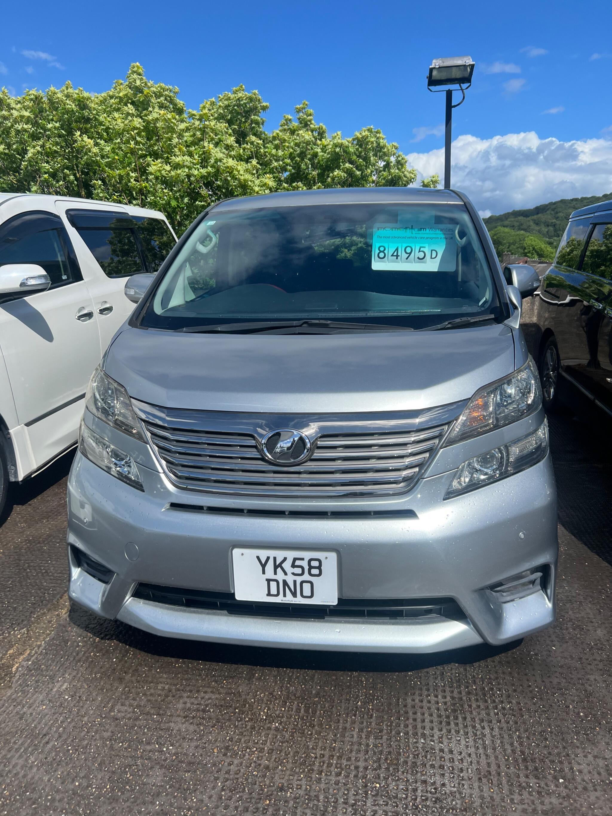 Toyota Vellfire - Image 16