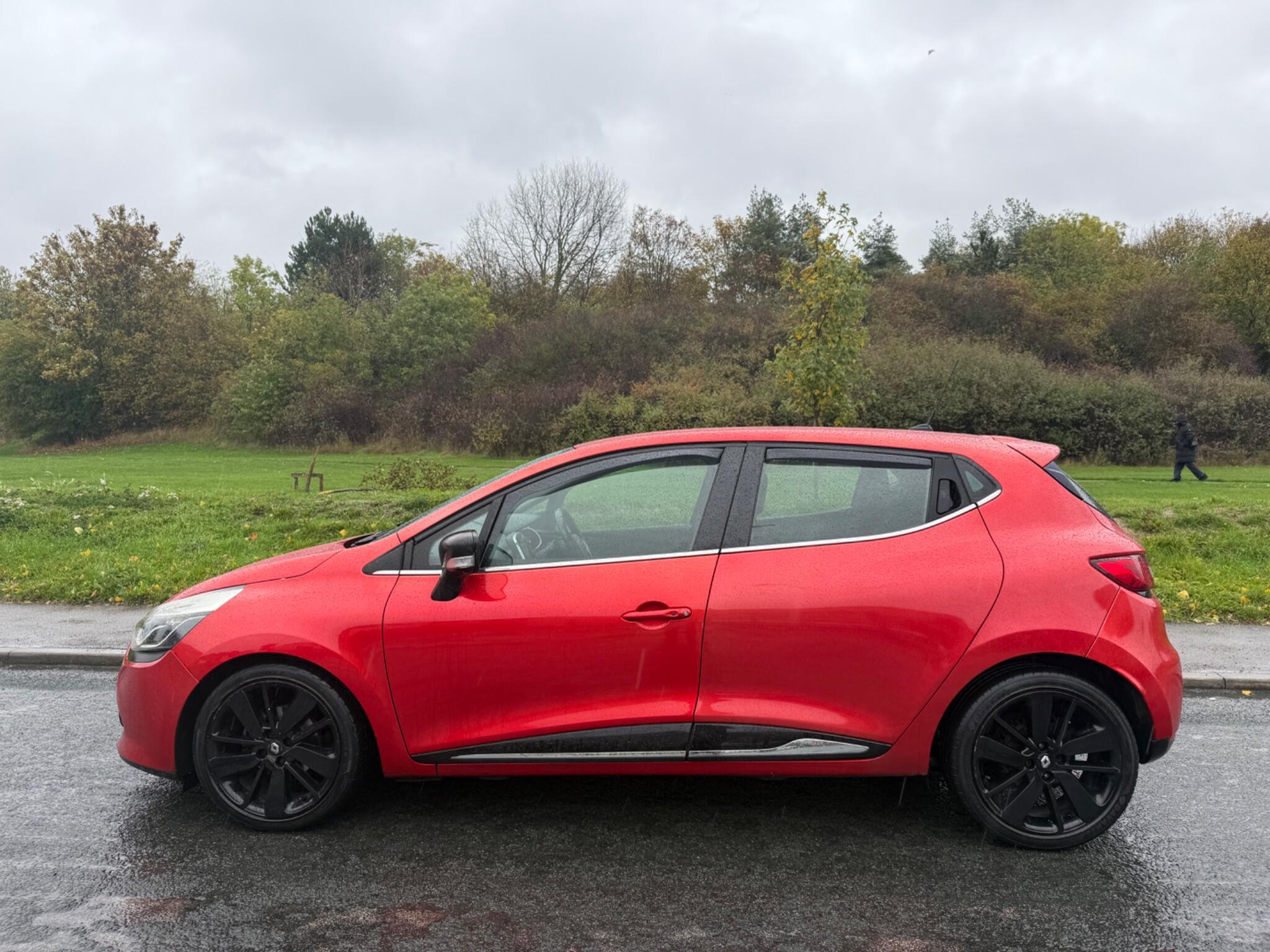 Renault Clio - Image 6